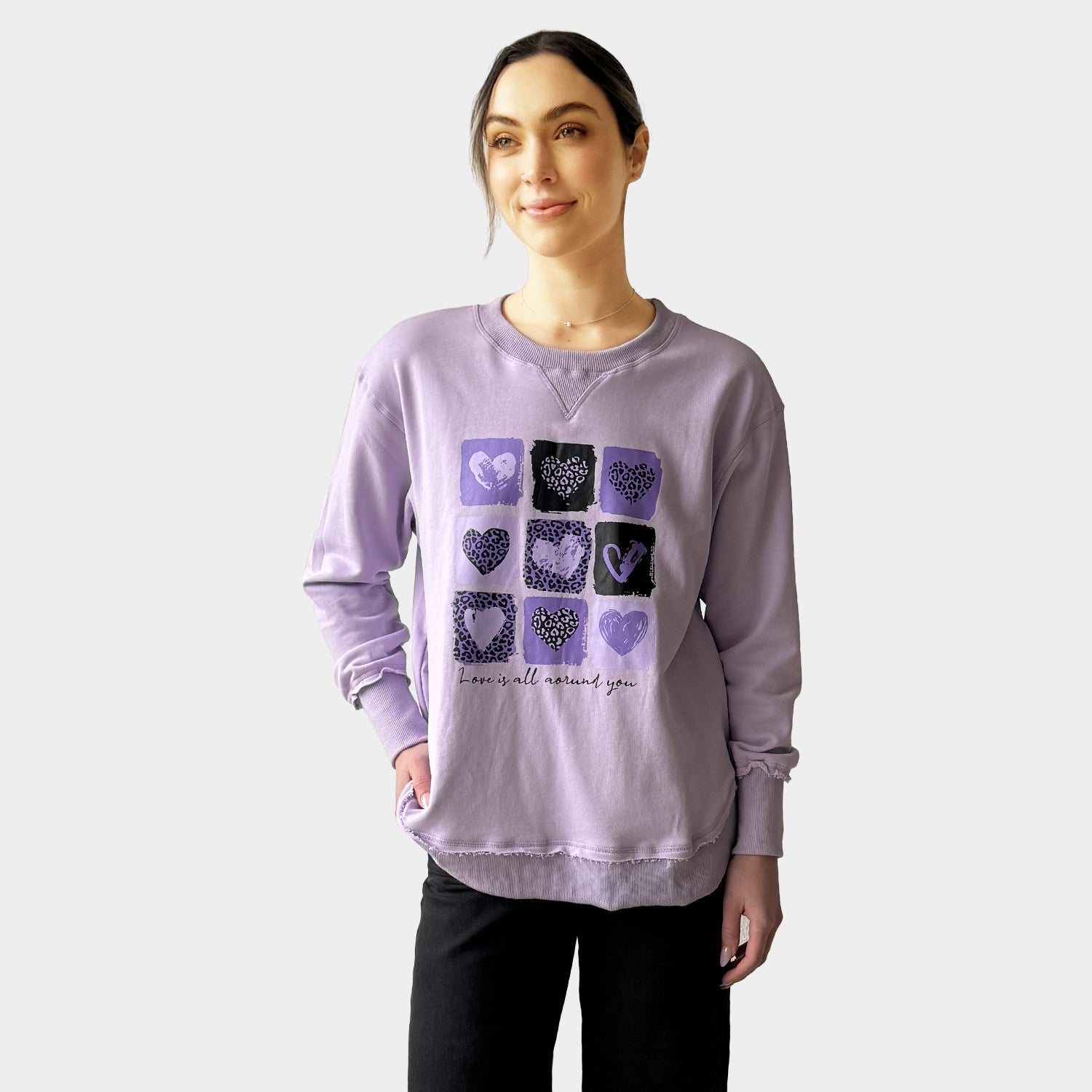 AM24026 MULTI PRINT SIDE POCKET SWEATSHIRT