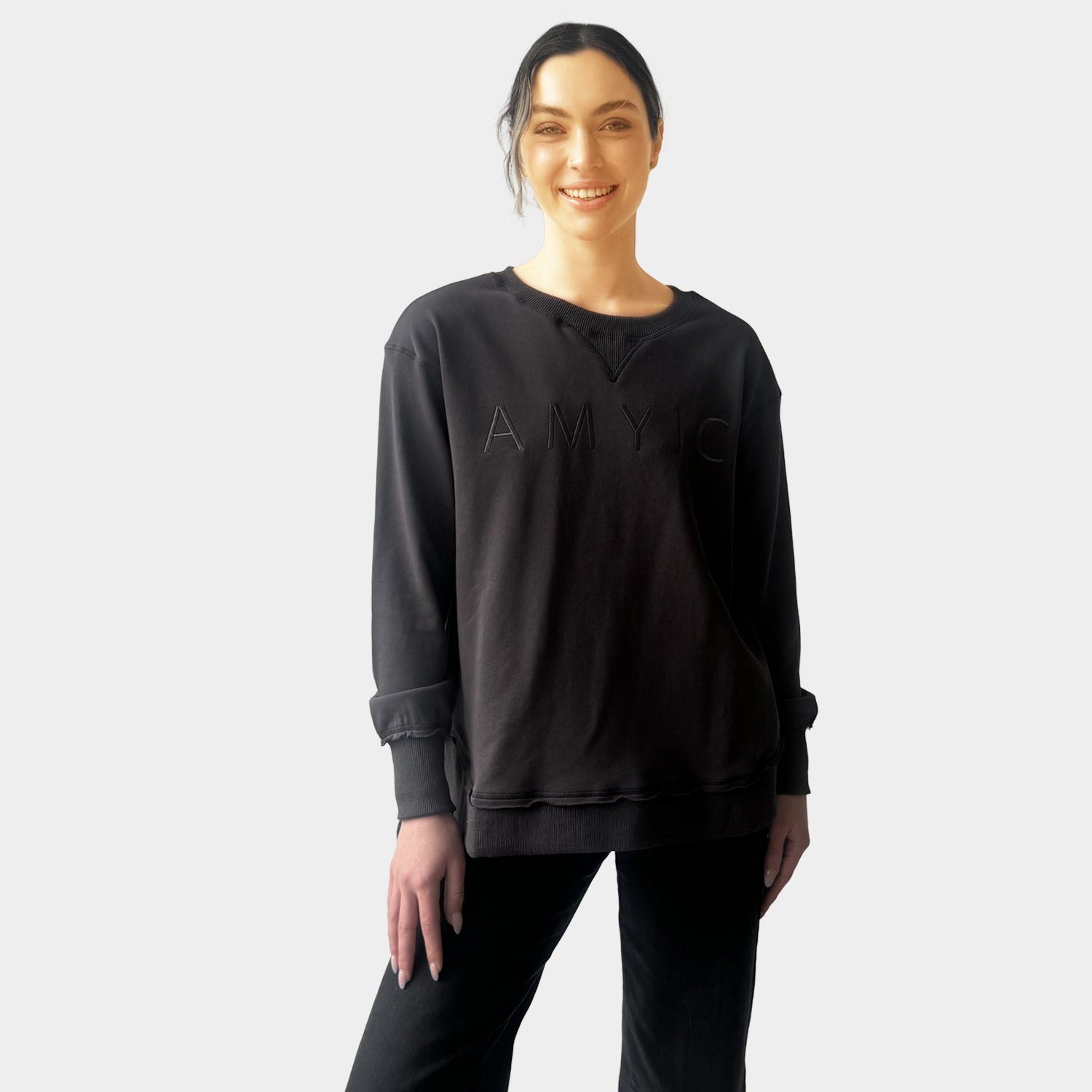 AM022161 CHARCOAL EMBROIDERY SWEATSHIRT
