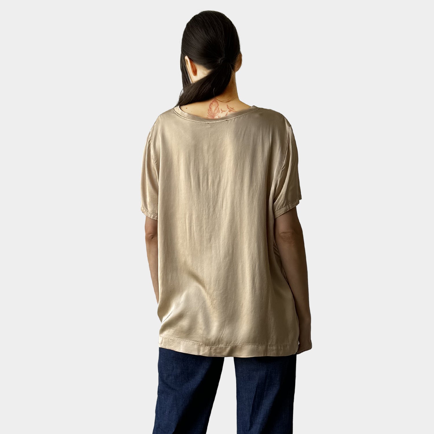 AIY80028 PRODUCT OF ITALY