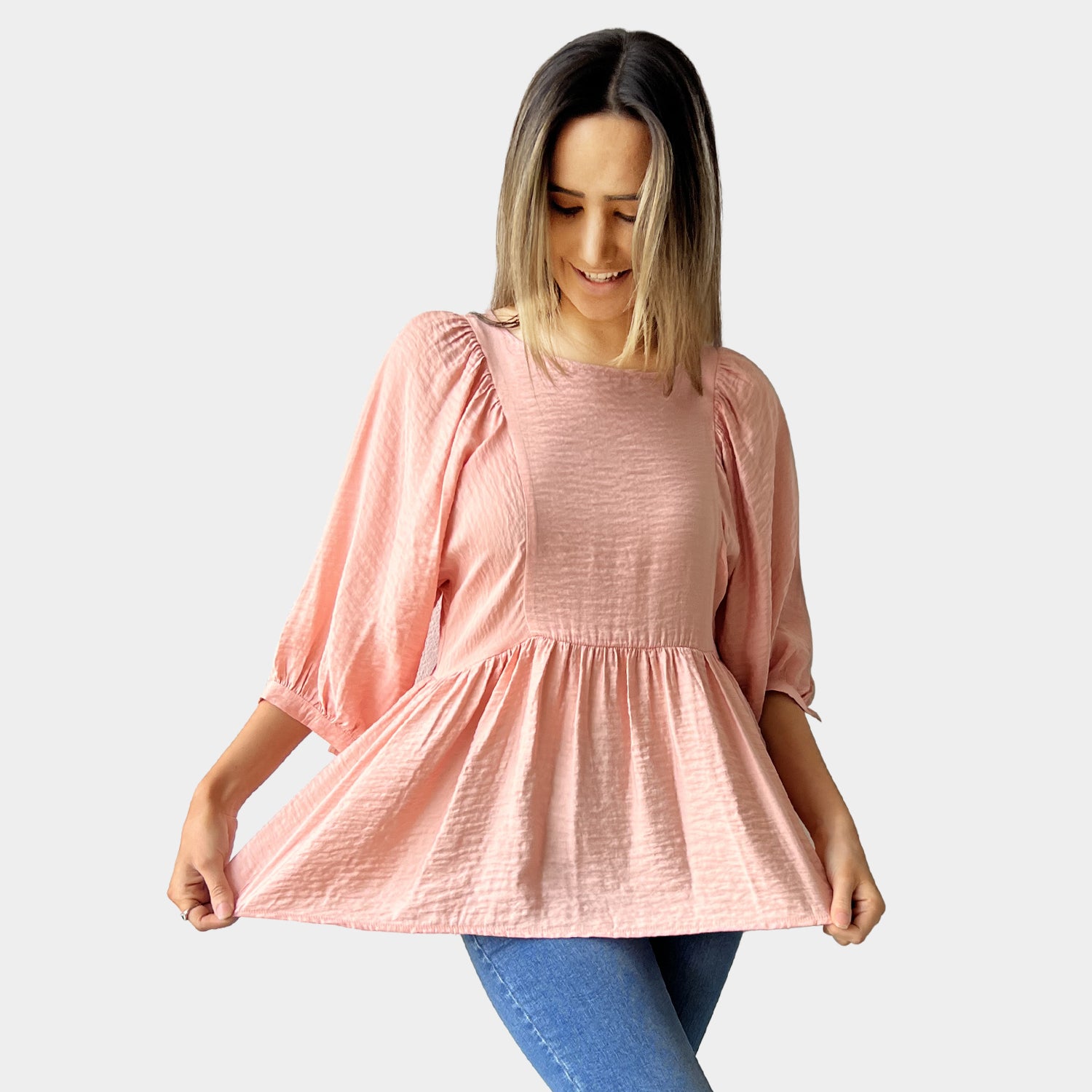 AM022173 LANTERN SLEEVE TOP (SALE)