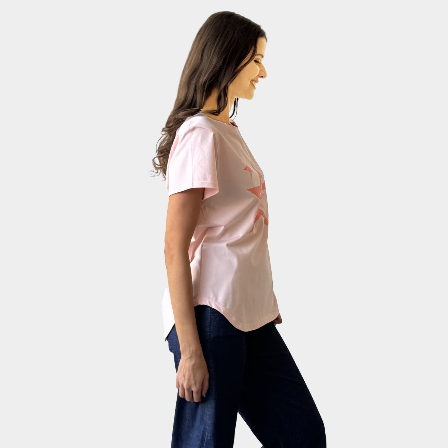 AM24063 MULTI STAR PRINT TEE