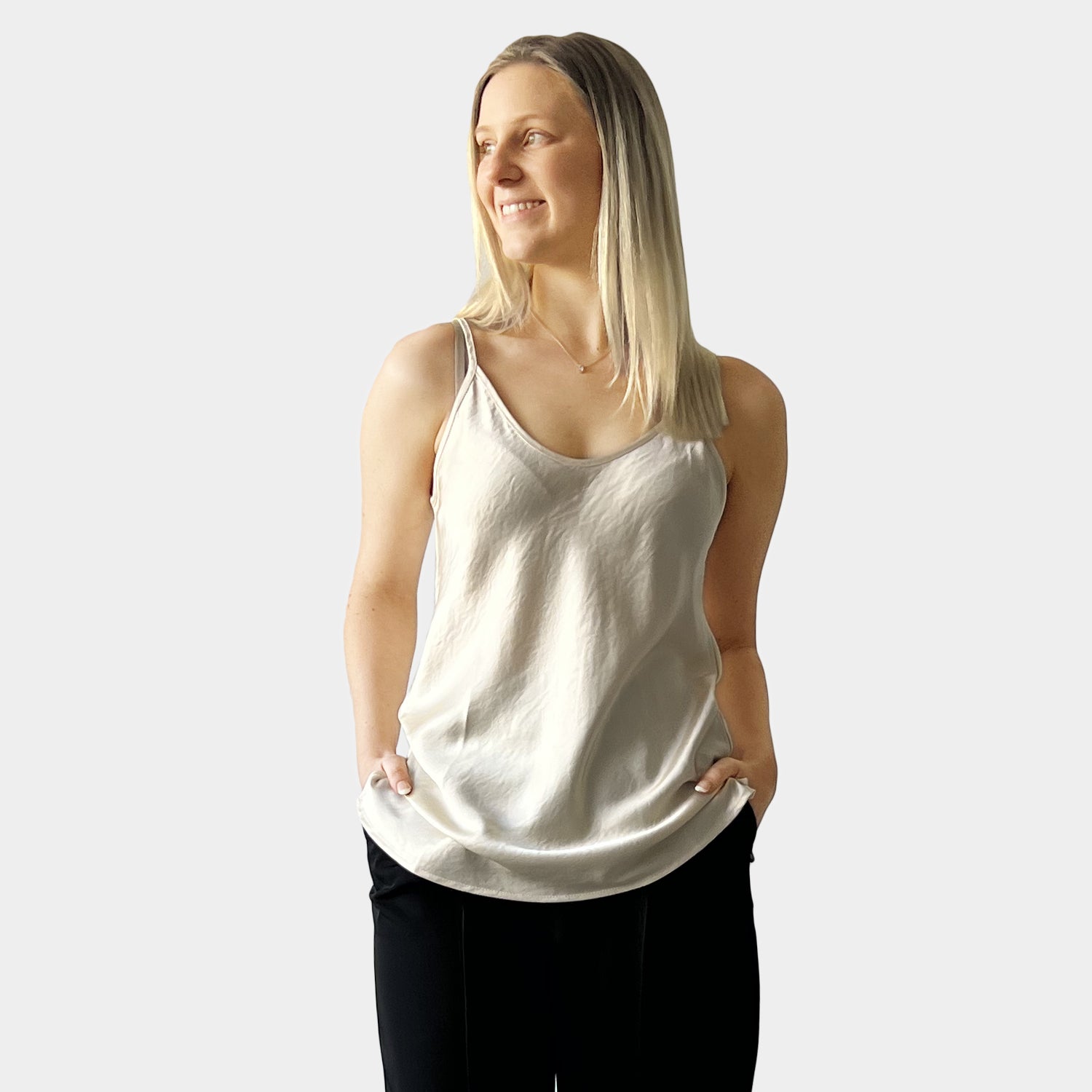 AM023065 POLY SILK & RAYON CAMISOLE