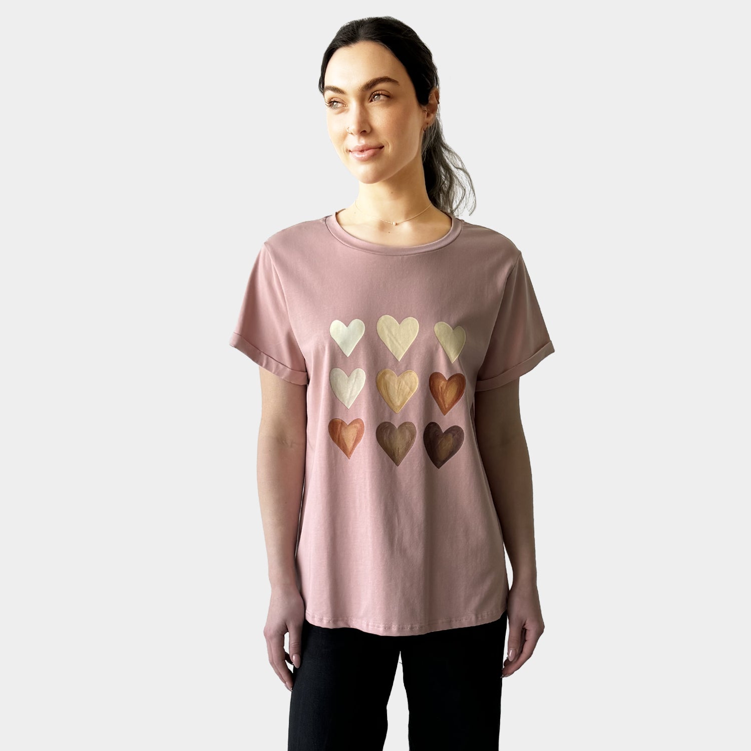 AM022199 NINE HEART PRINT TEE