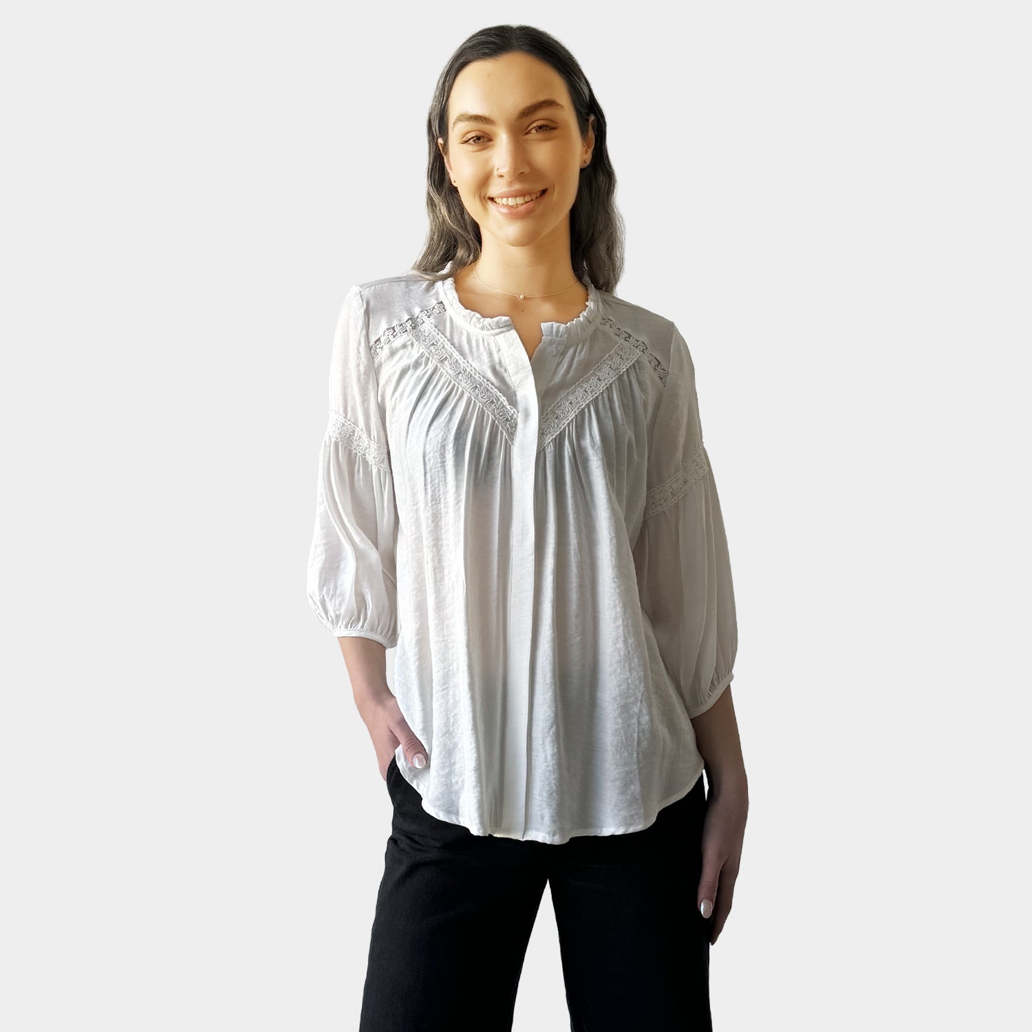 AM02397 FRILL NECK & LACE TRIM (SALE)