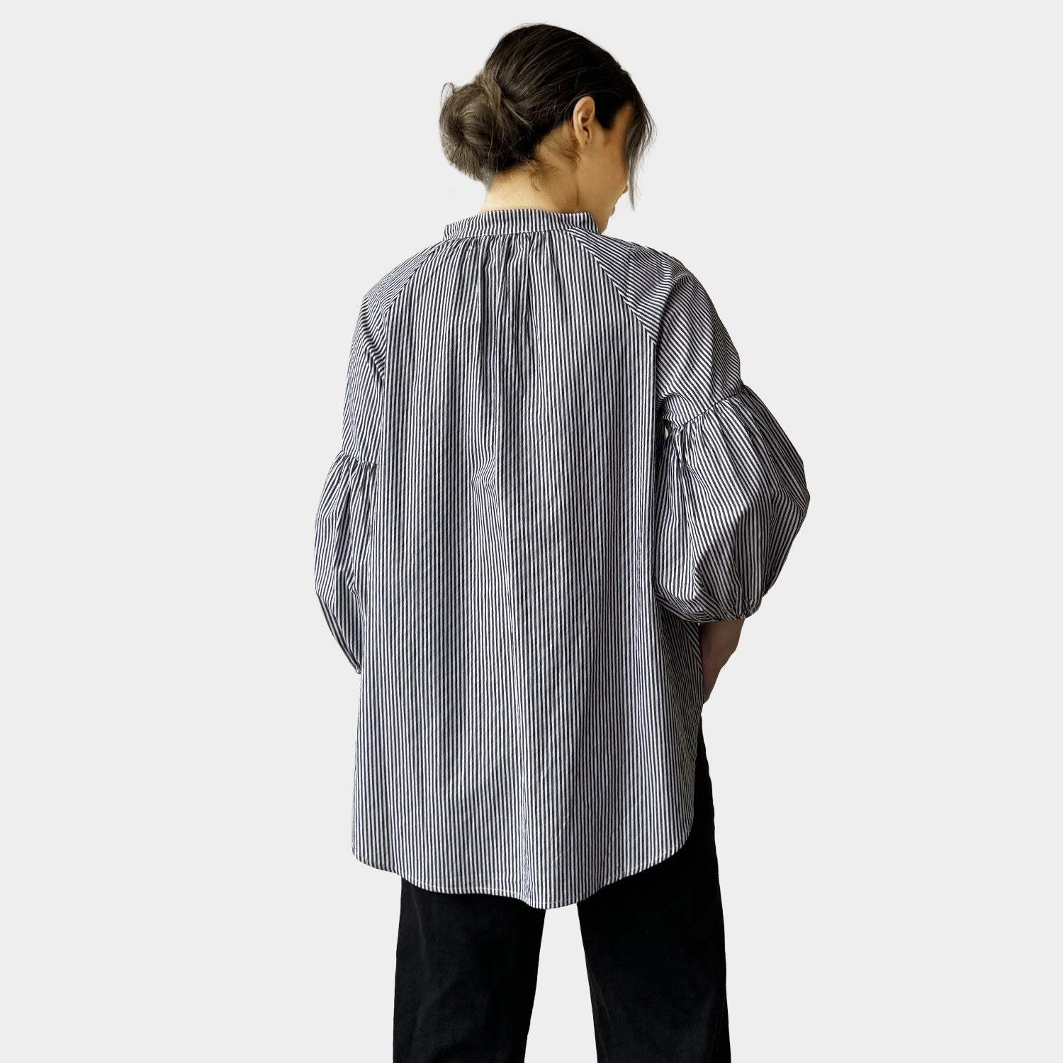 AM022171-1 STRIPE TOP (SALE)