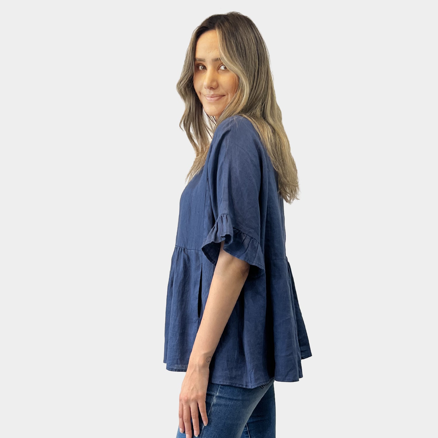 AM01191 V NECK SIDE POCKET 100%LINEN TOP