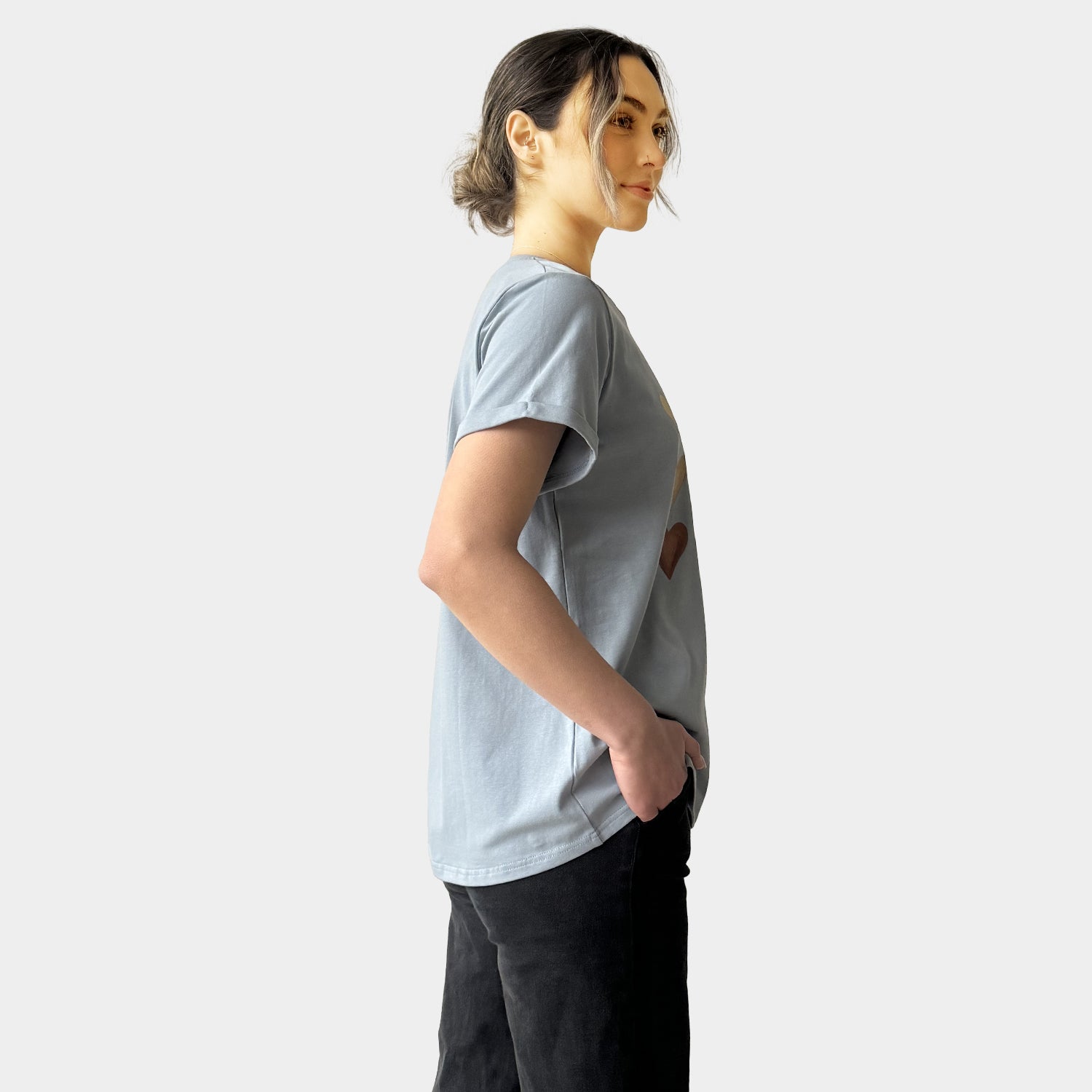 AM022199 NINE HEART PRINT TEE