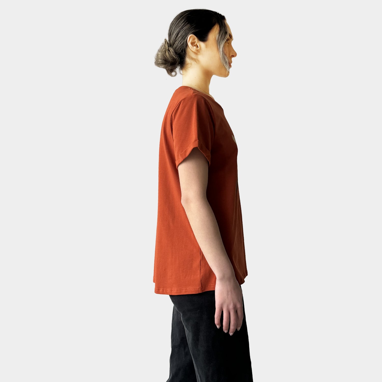 AM022199 NINE HEART PRINT TEE