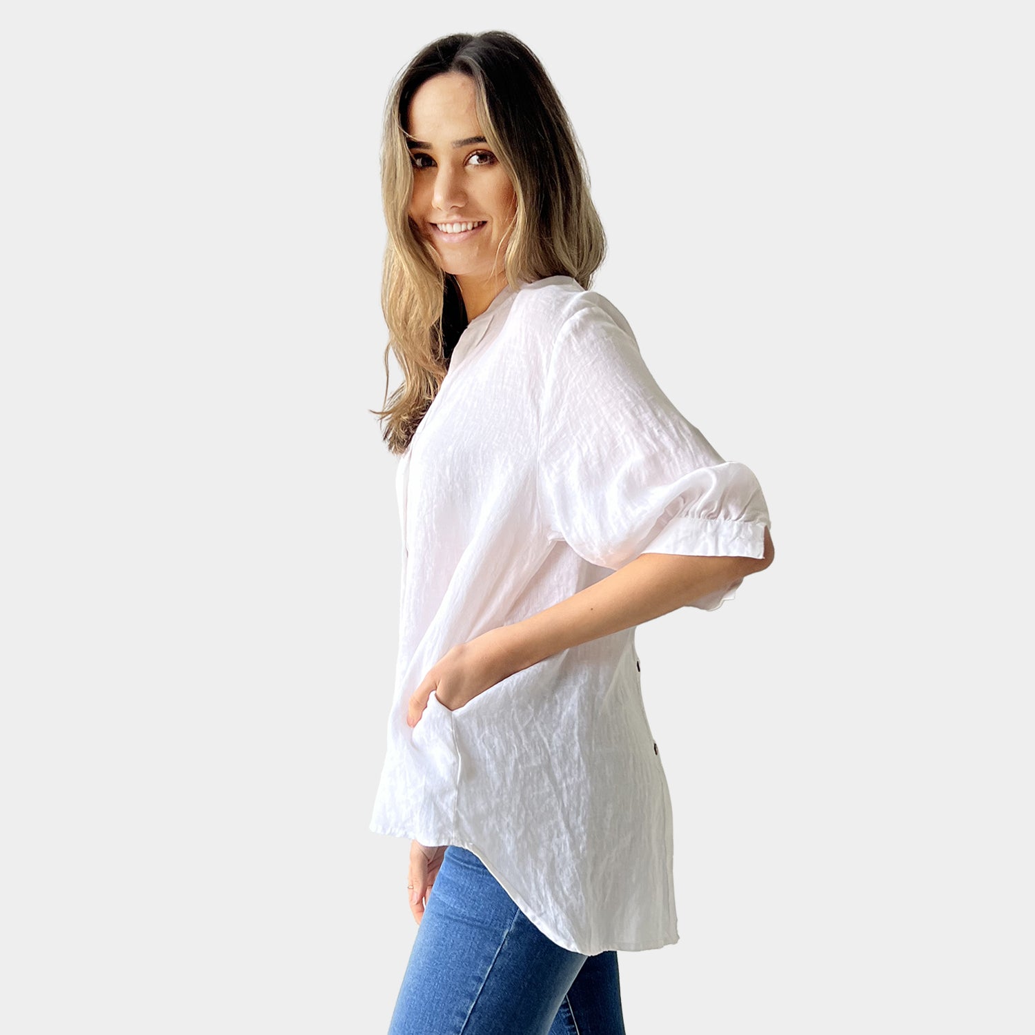 AM01240 BUTTON TRIM 100%LINEN SHIRT