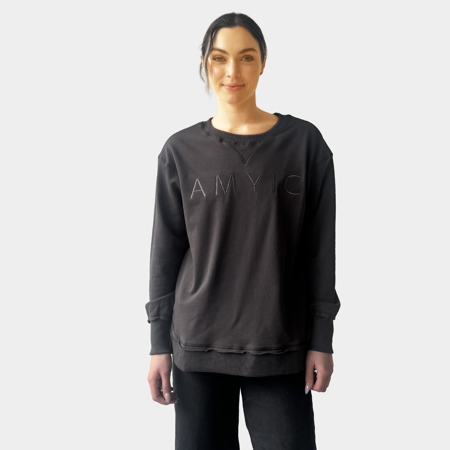 AM022161 CHARCOAL EMBROIDERY SWEATSHIRT
