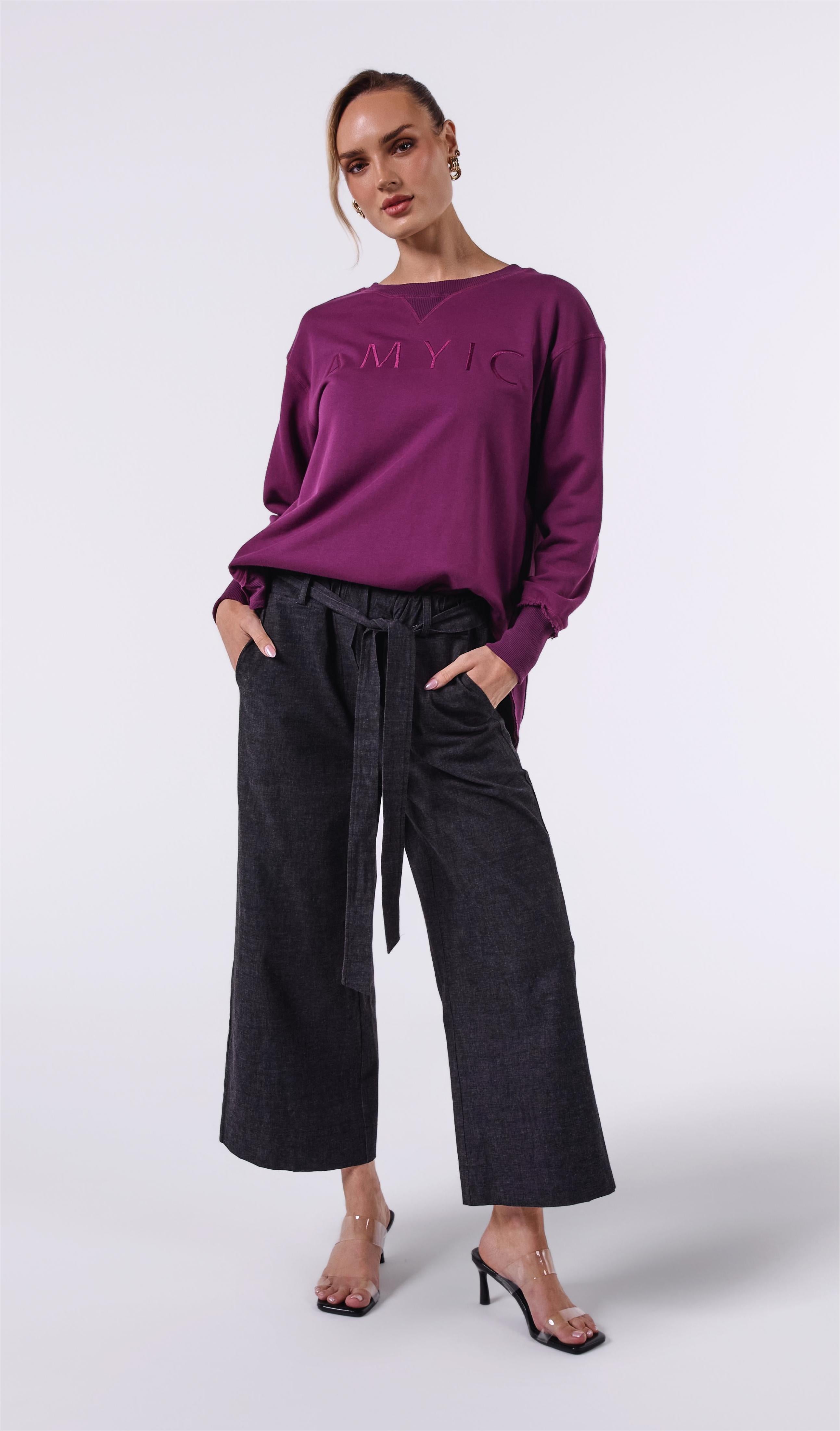 AM022161 PLUM EMBROIDERY SWEATSHIRT