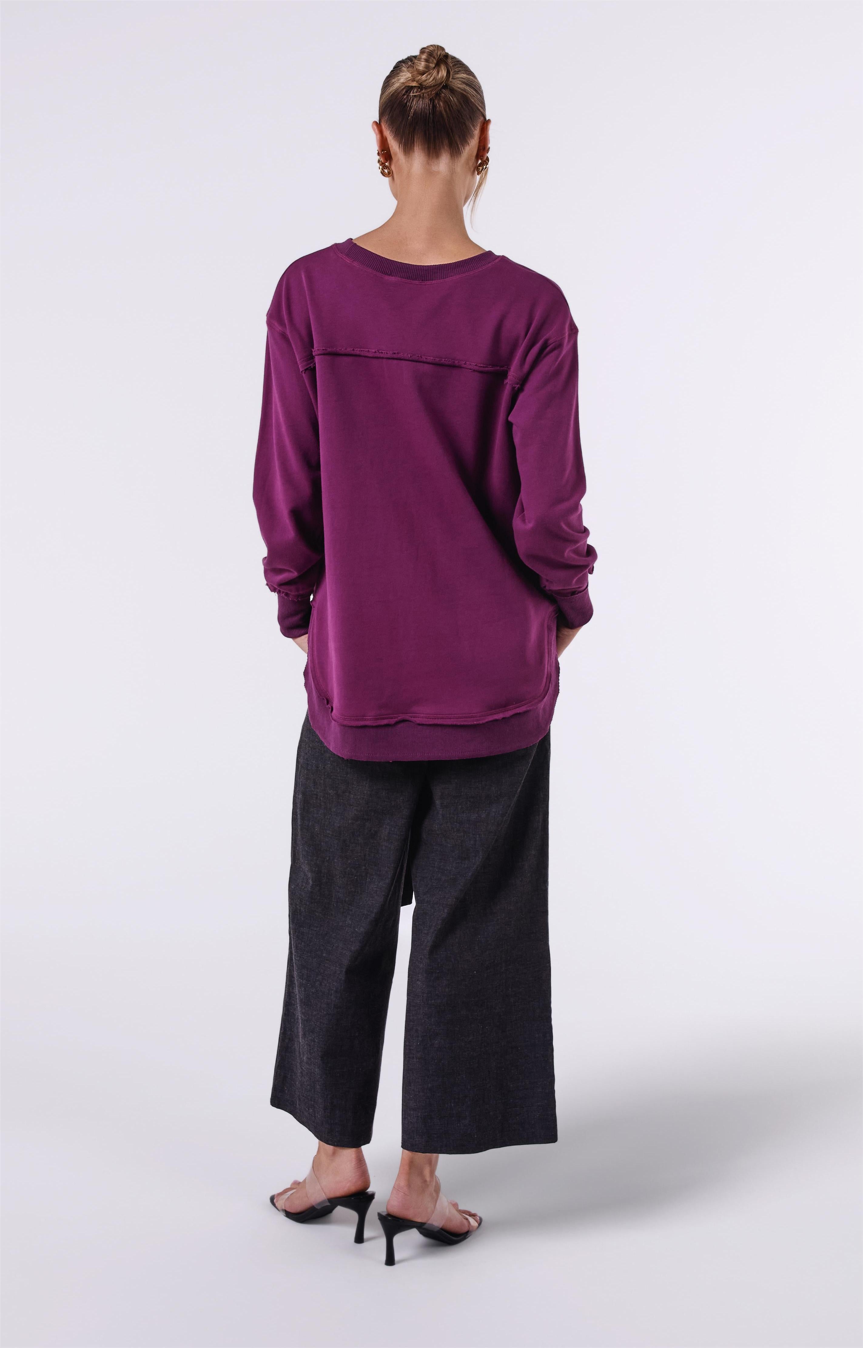AM022161 PLUM EMBROIDERY SWEATSHIRT