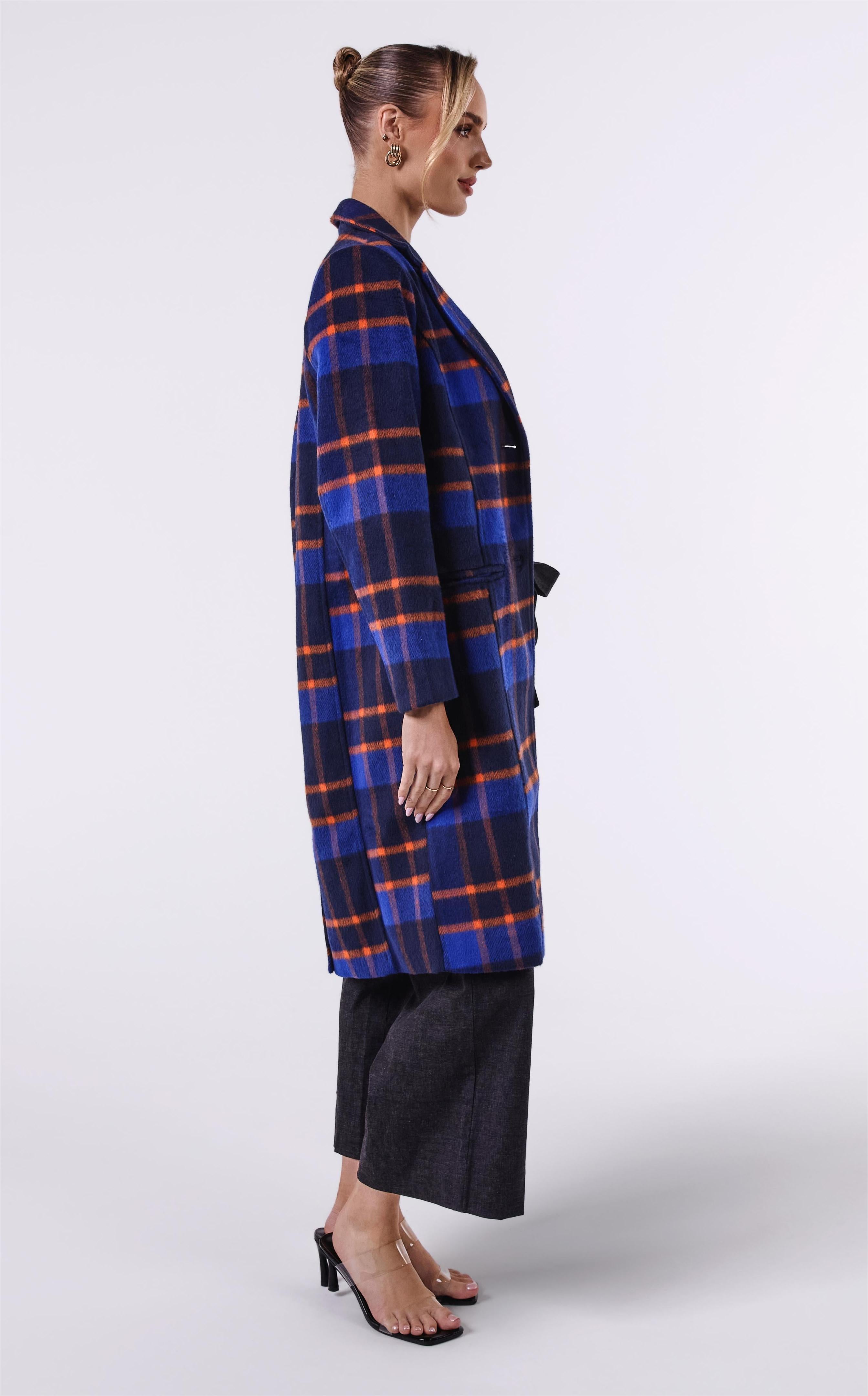 AM022184 CHECK COAT