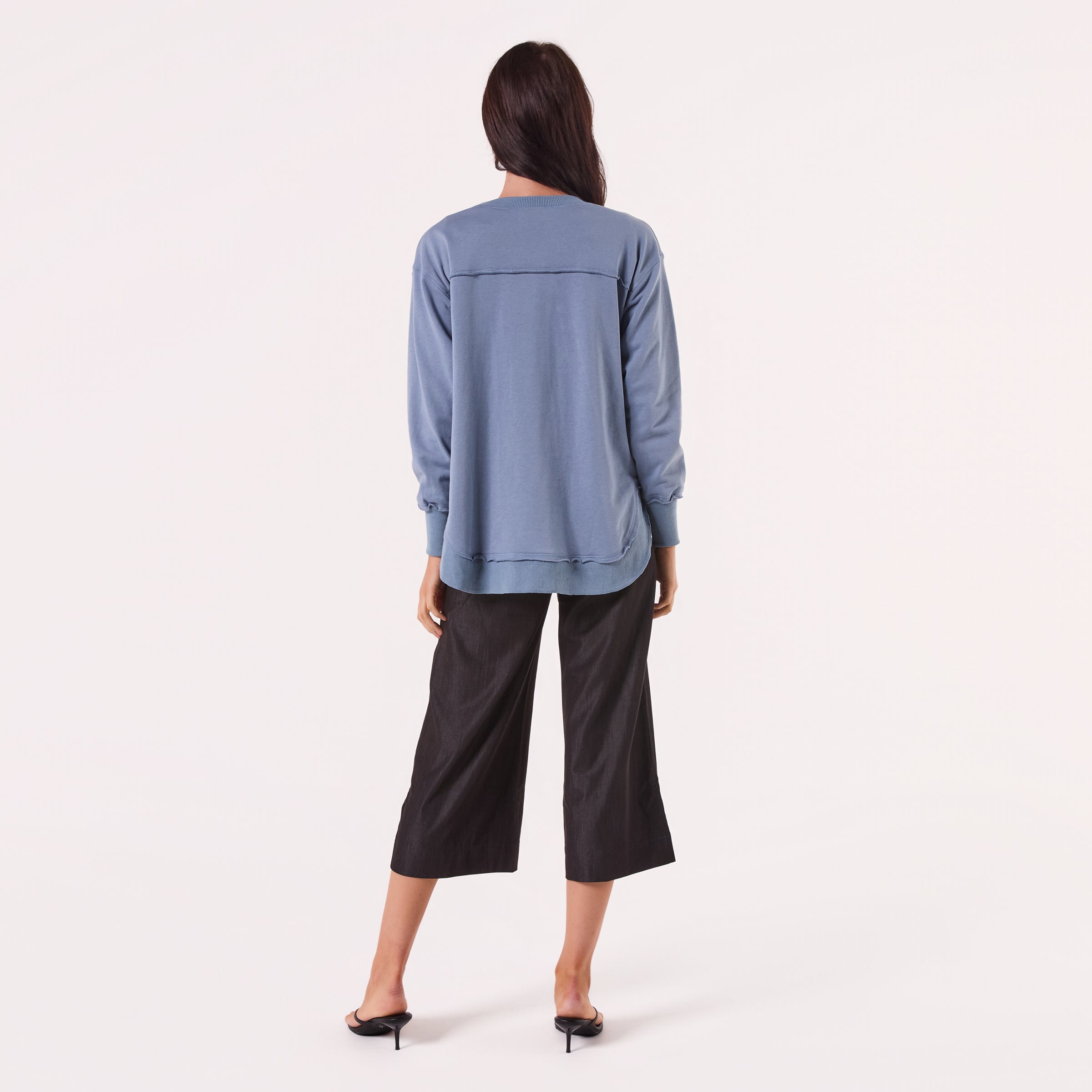 AM24026 MULTI PRINT SIDE POCKET SWEATSHIRT