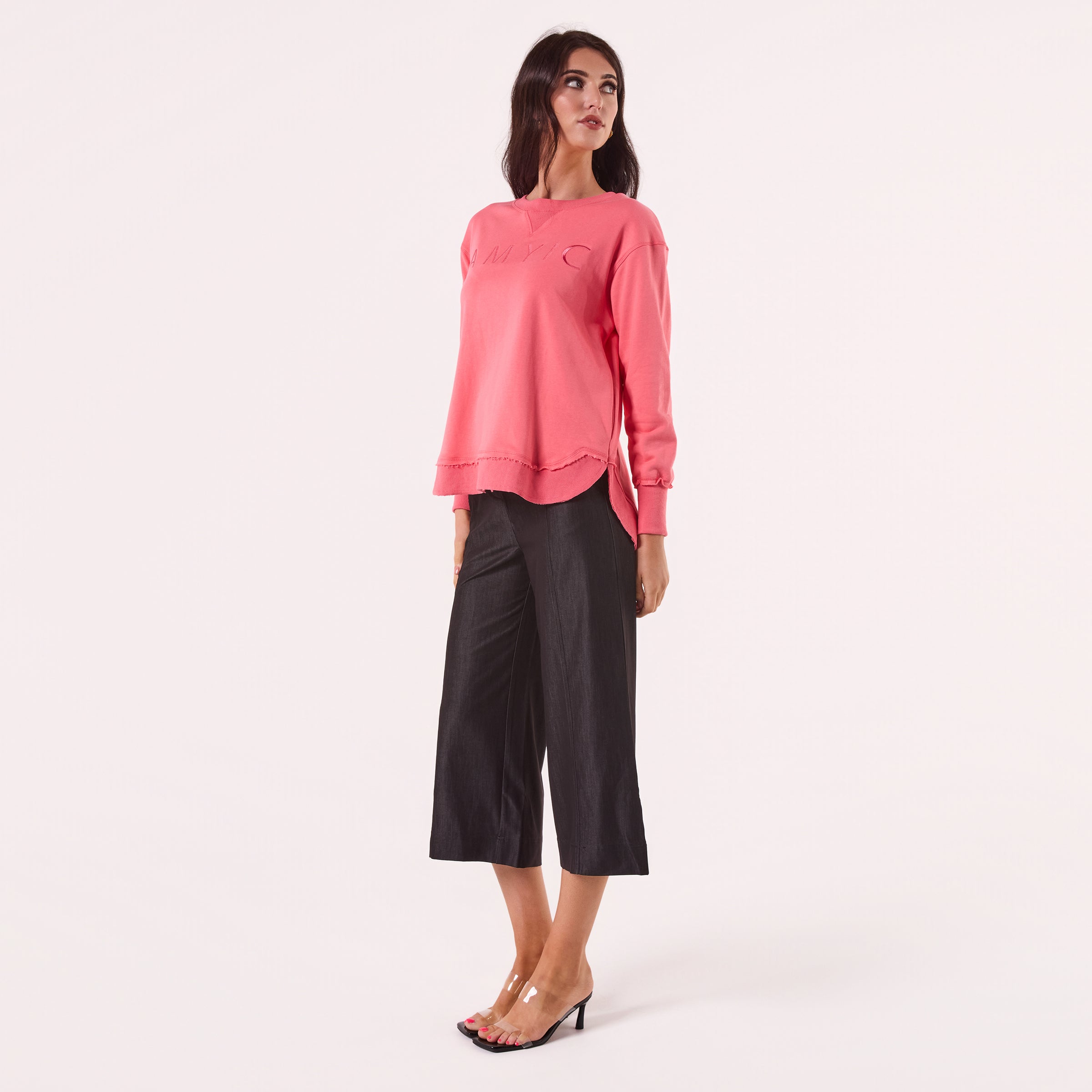 AM022161 WATER MELON EMBROIDERY SWEATSHIRT