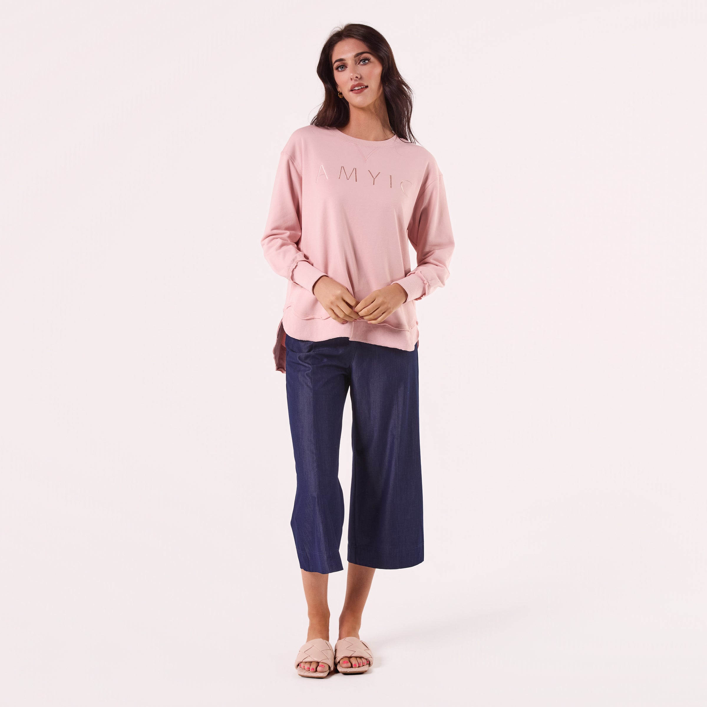 AM022161 PINK EMBROIDERY SWEATSHIRT