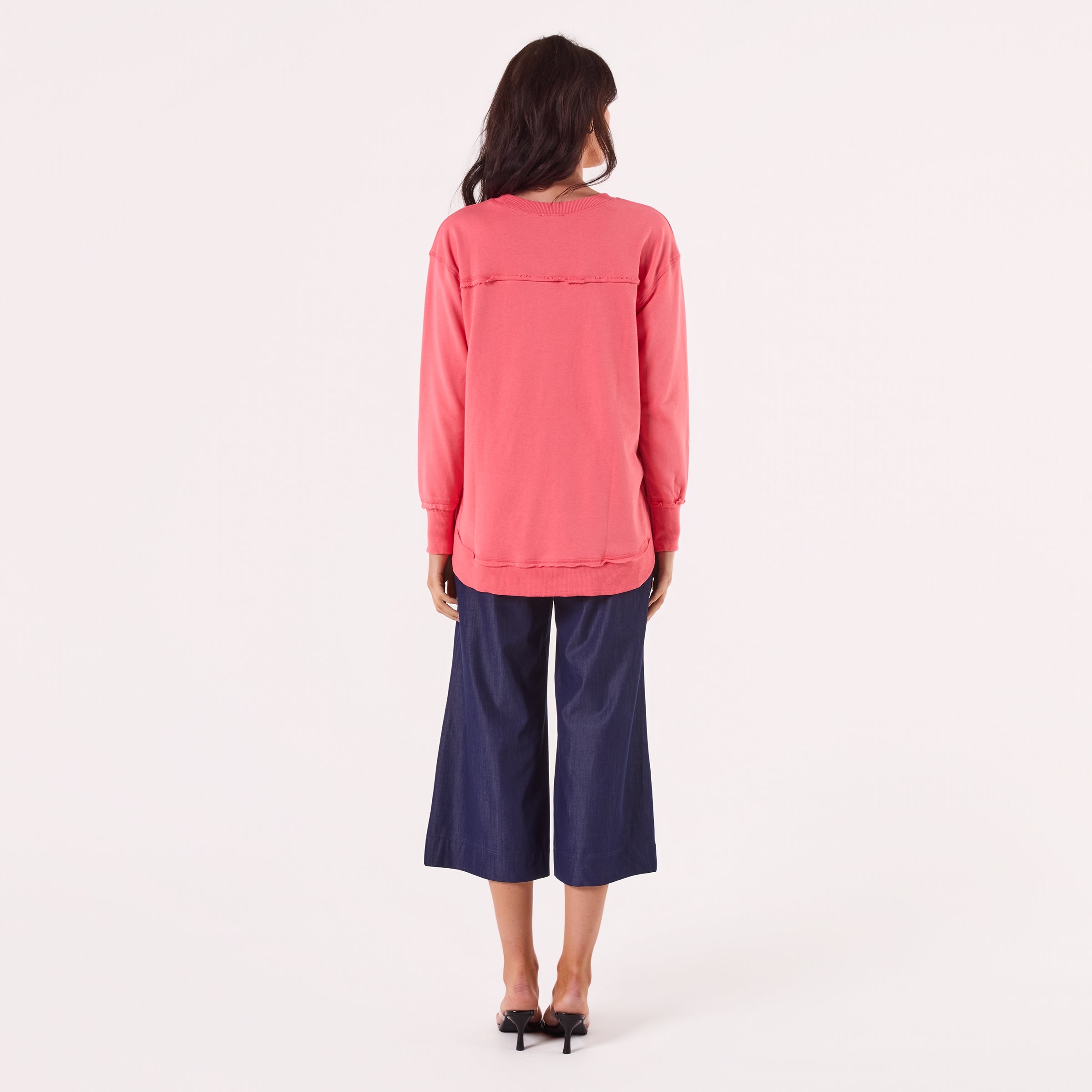 AM25016 MULTI STARS PRINT SWEATSHIRT