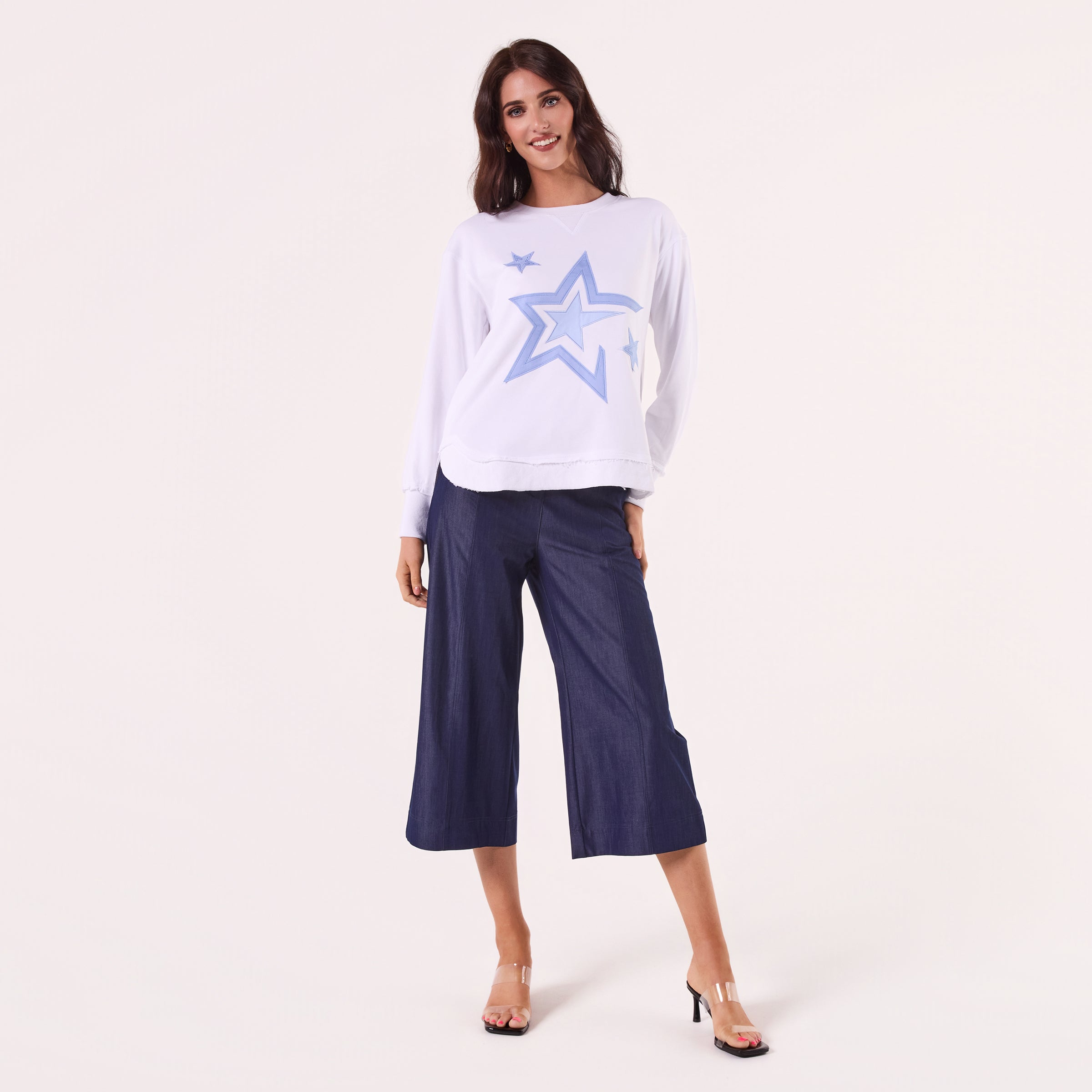 AM25016 MULTI STARS PRINT SWEATSHIRT