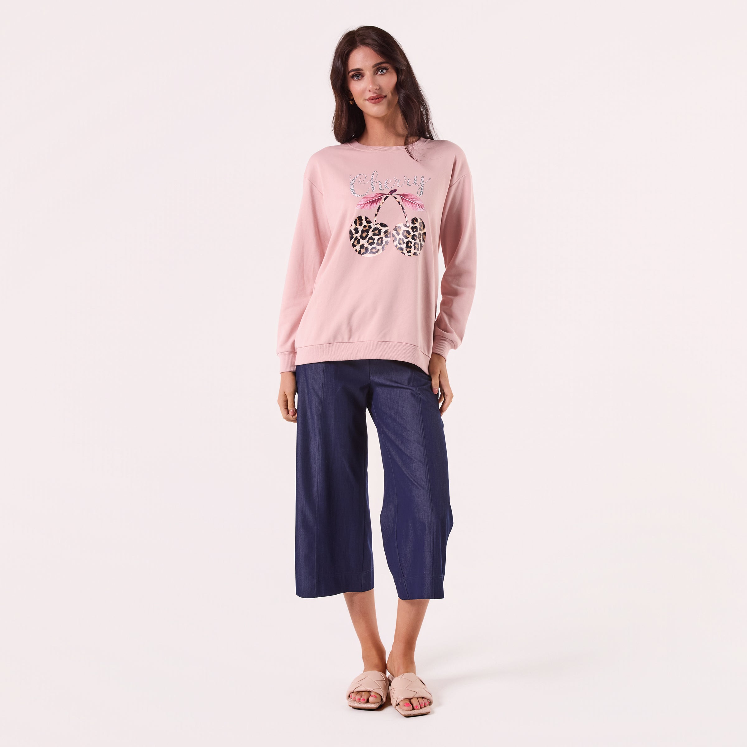 AM2502 CHERRY PRINT SWEATSHIRT