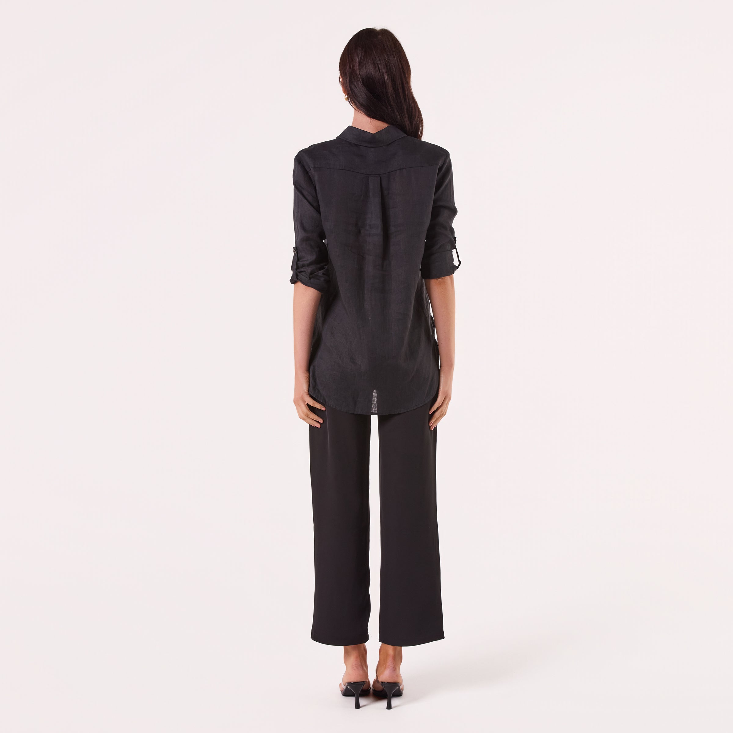 AM02368 TWO SIDE POCKET 100%LINEN SHIRT