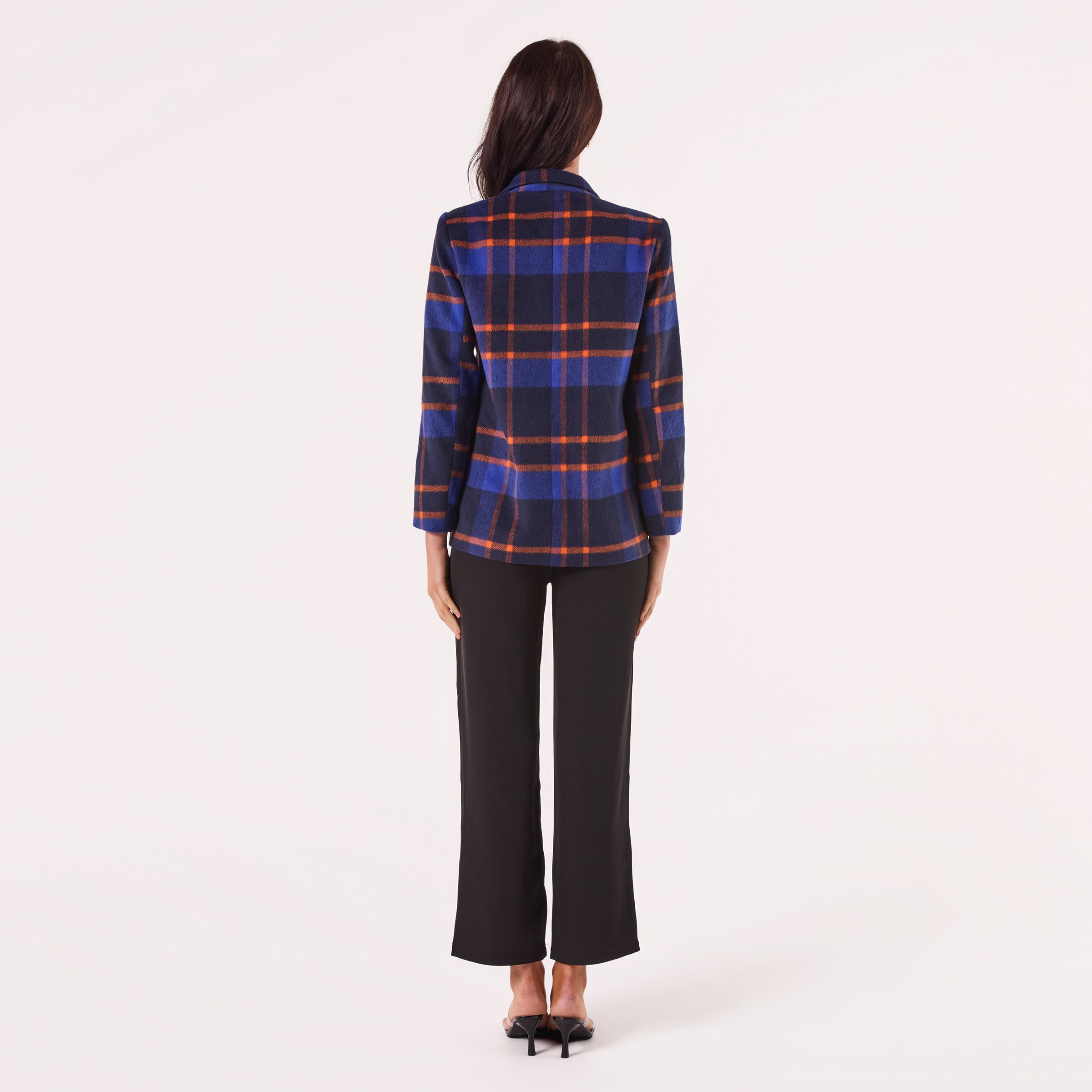 AM023049 BLUE&NAVY CHECK BLAZER