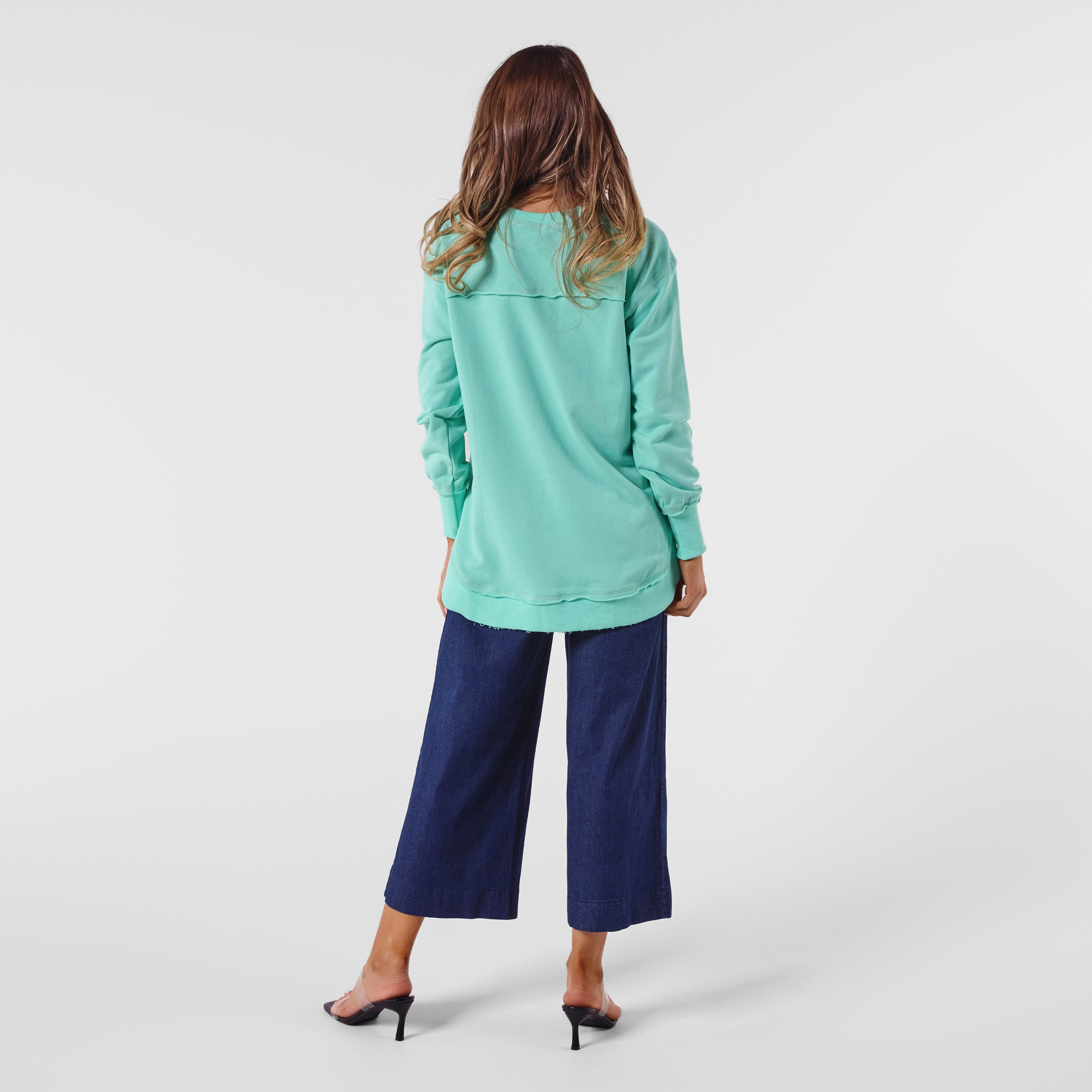 AM24026 MULTI PRINT SIDE POCKET SWEATSHIRT