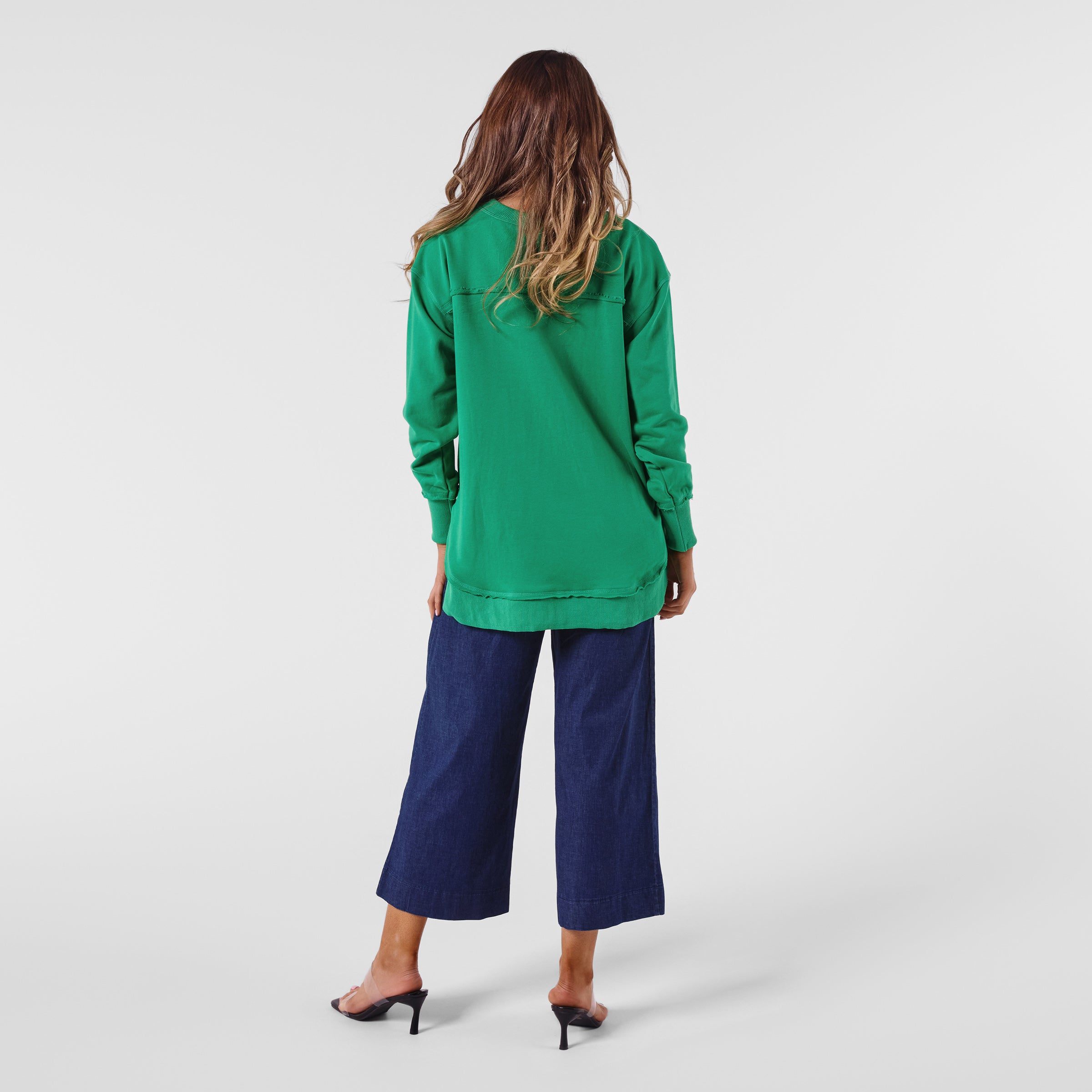 AM24026 MULTI PRINT SIDE POCKET SWEATSHIRT