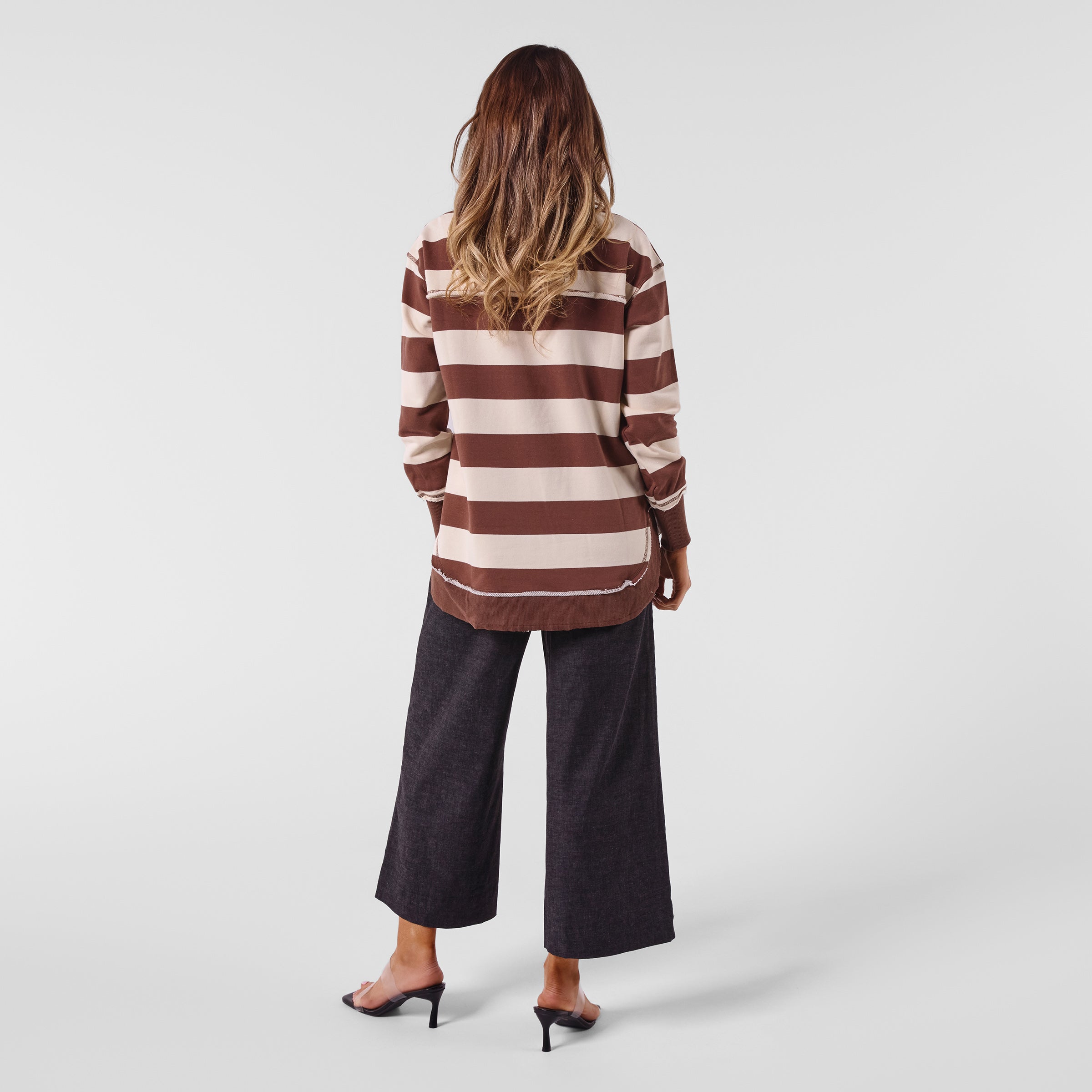 AM25017 STRIPE SWEATSHIRT