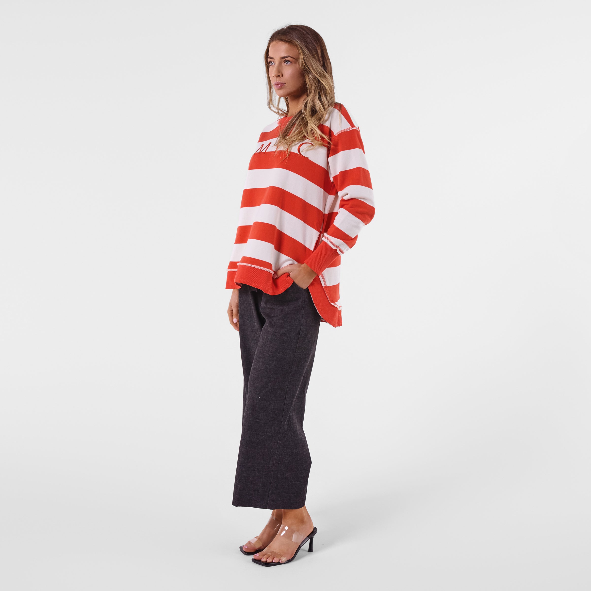 AM25017 STRIPE SWEATSHIRT