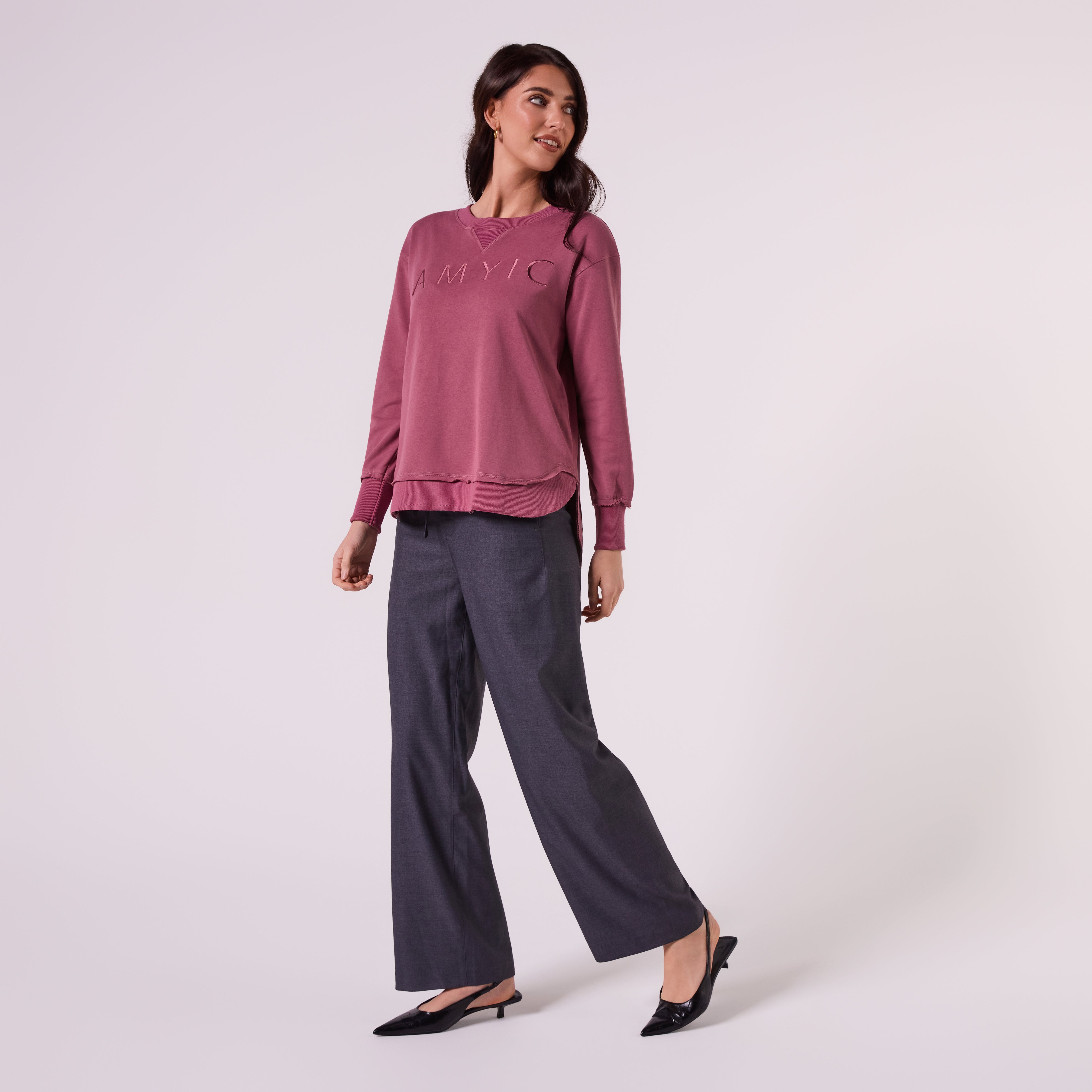 AM022161 EMBROIDERY SWEATSHIRT (MULBERRY)
