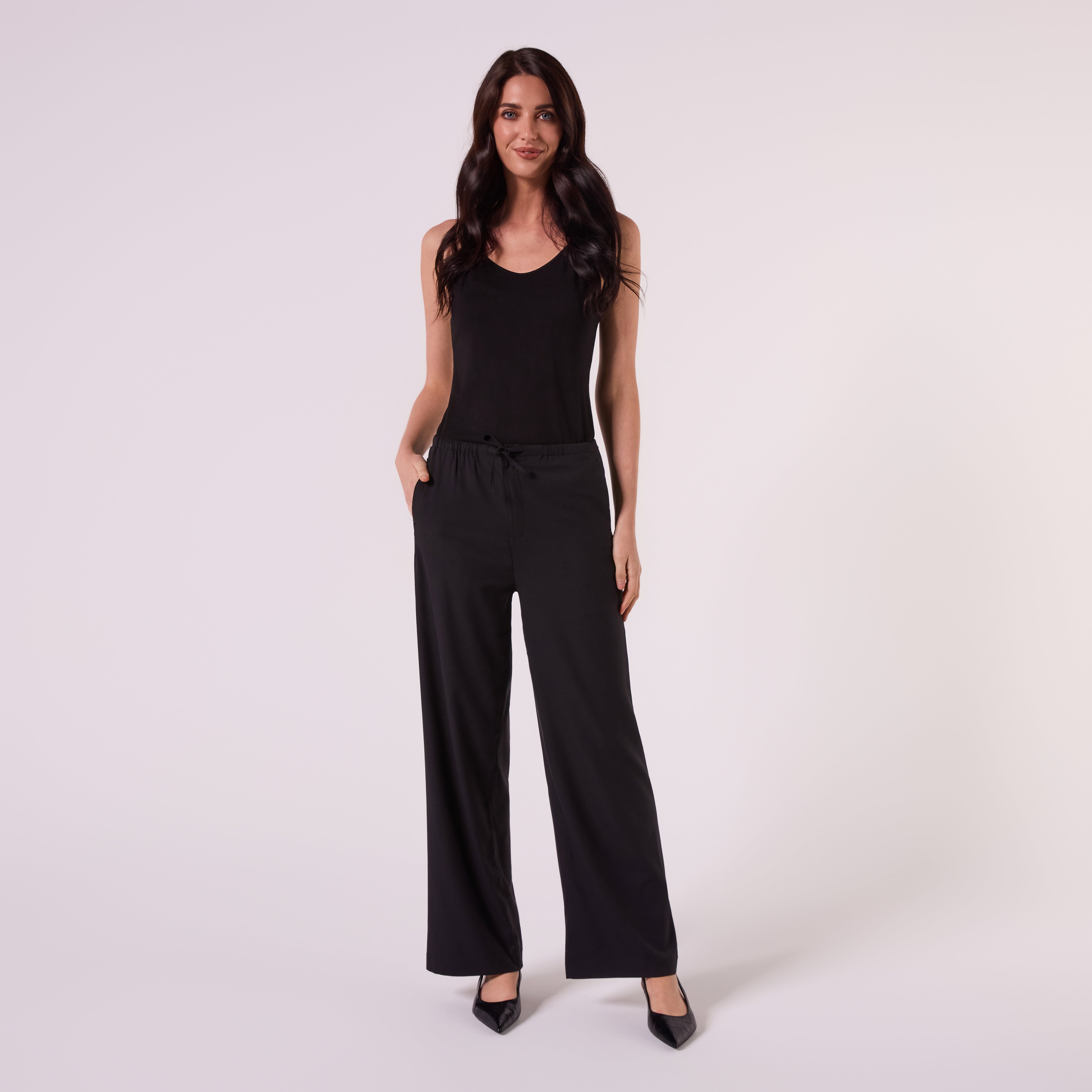 AM26011 DRAWSTRING WOOL PANTS (BLACK)
