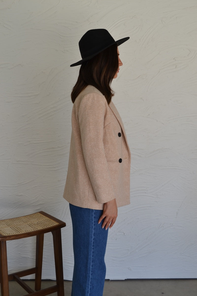 AM023049-3 BLAZER ( PRE - ORDER )