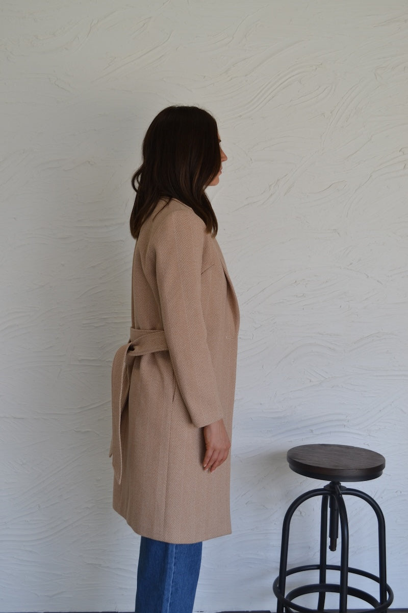 AM022193-1 CLASSIC COAT