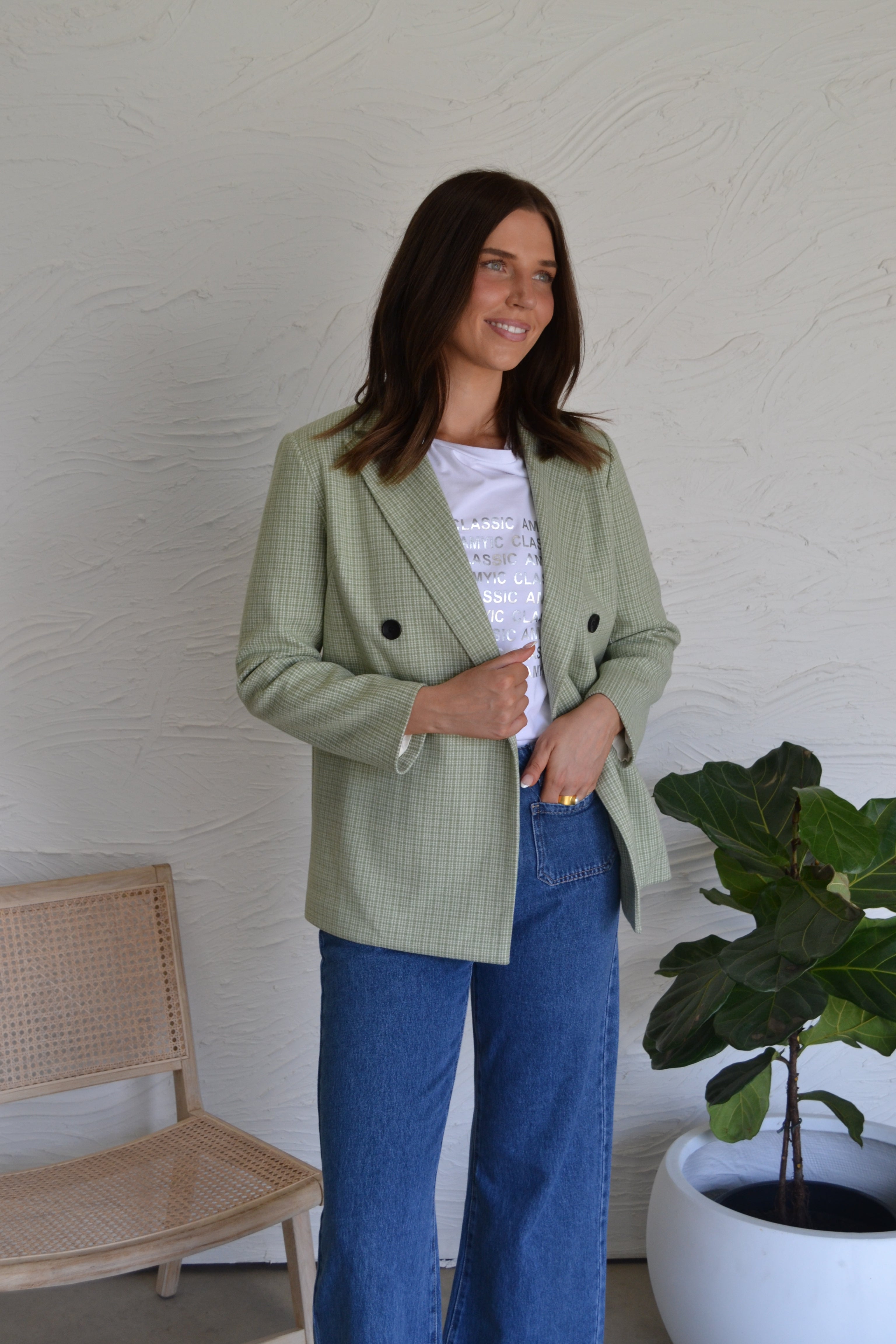AM023049-8 BLAZER