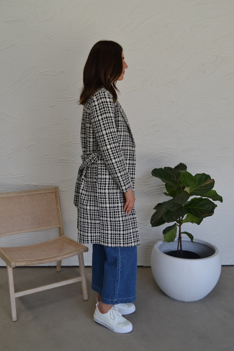 AM022193 COAT ( PRE - ORDER )