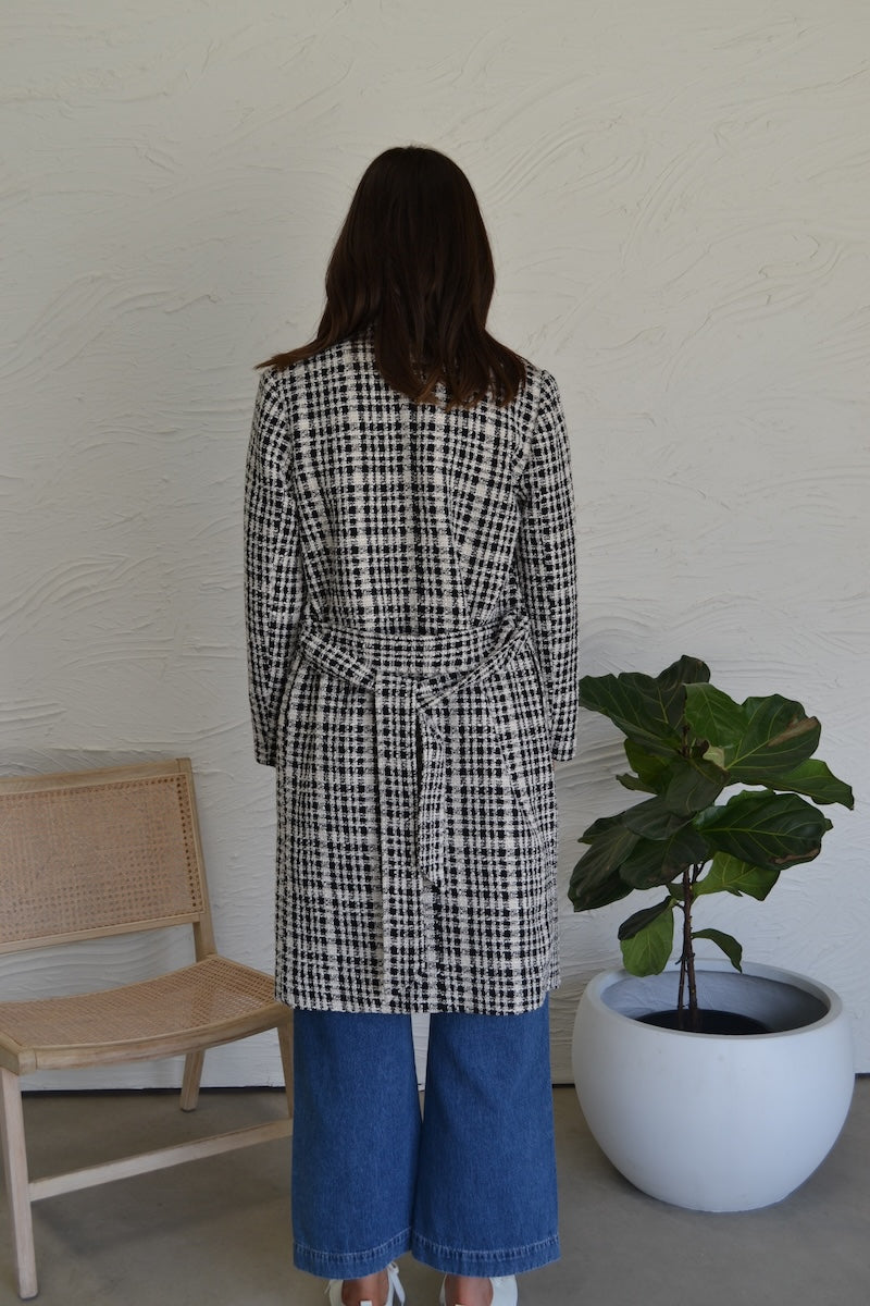 AM022193 COAT ( PRE - ORDER )