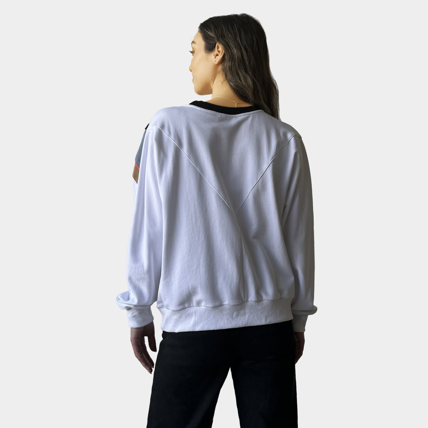 AM023053 SIDE POCKET SWEATSHIRT