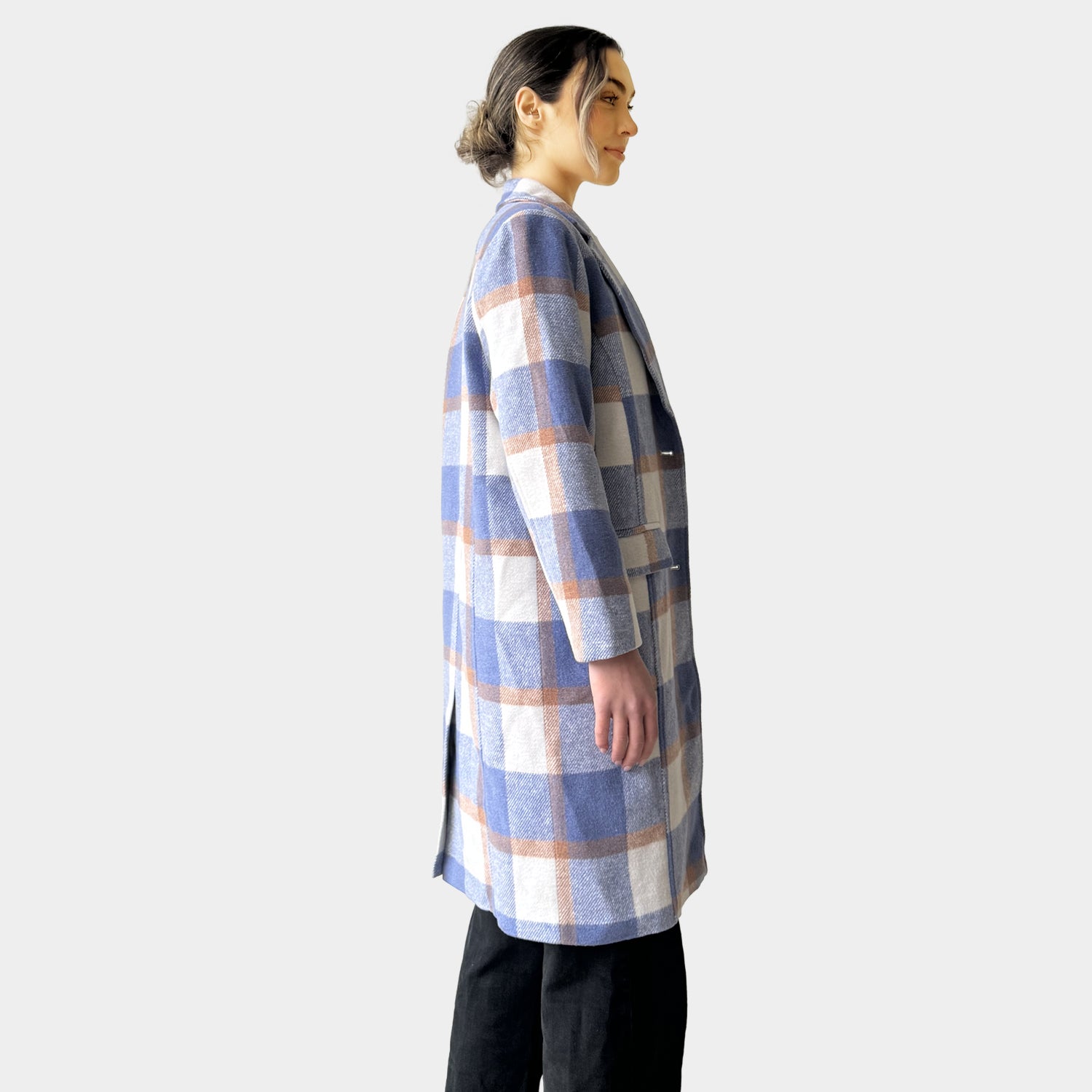 AM023028 BLUE GINGHAM WARM COAT