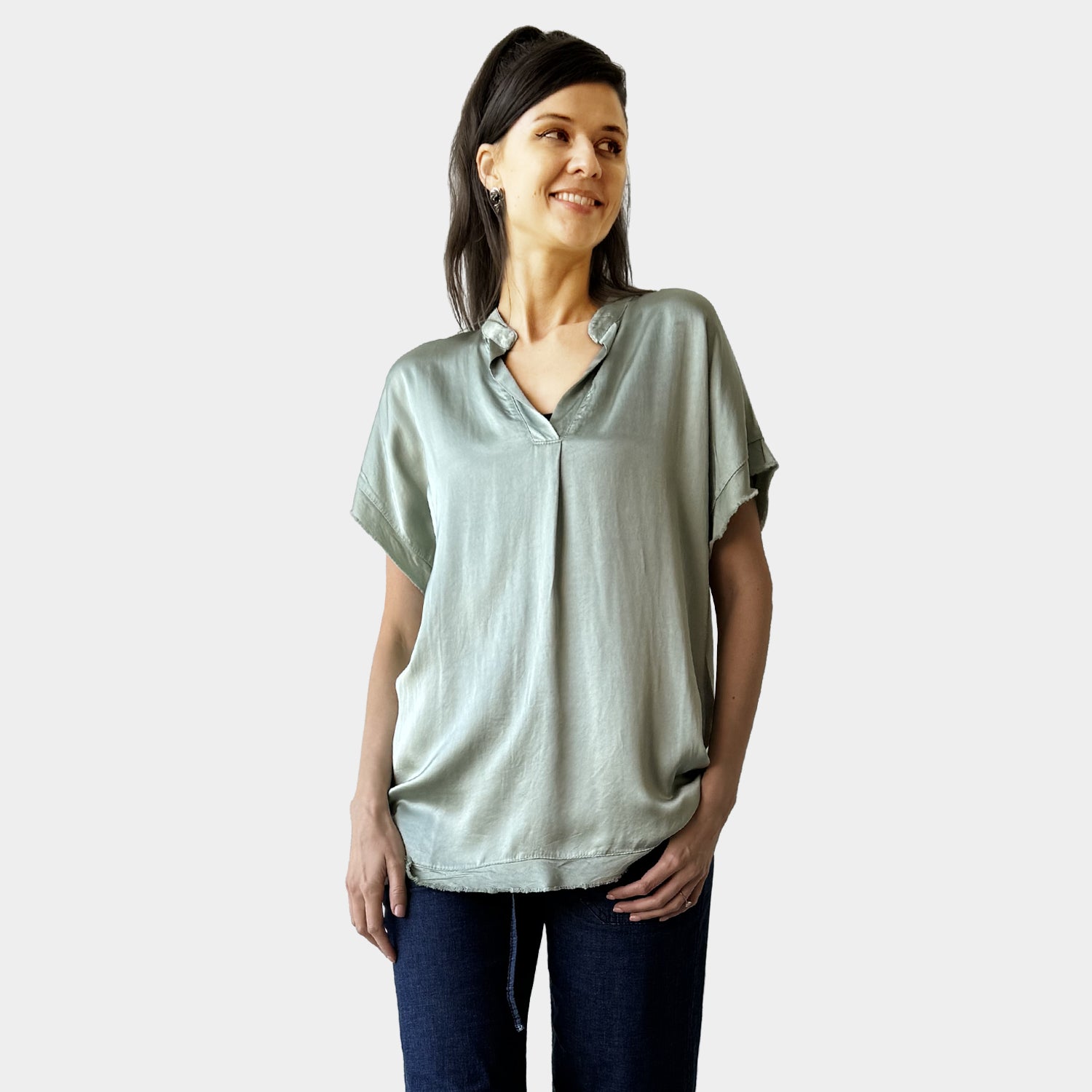 AIY80029 PRODUCT OF ITALY