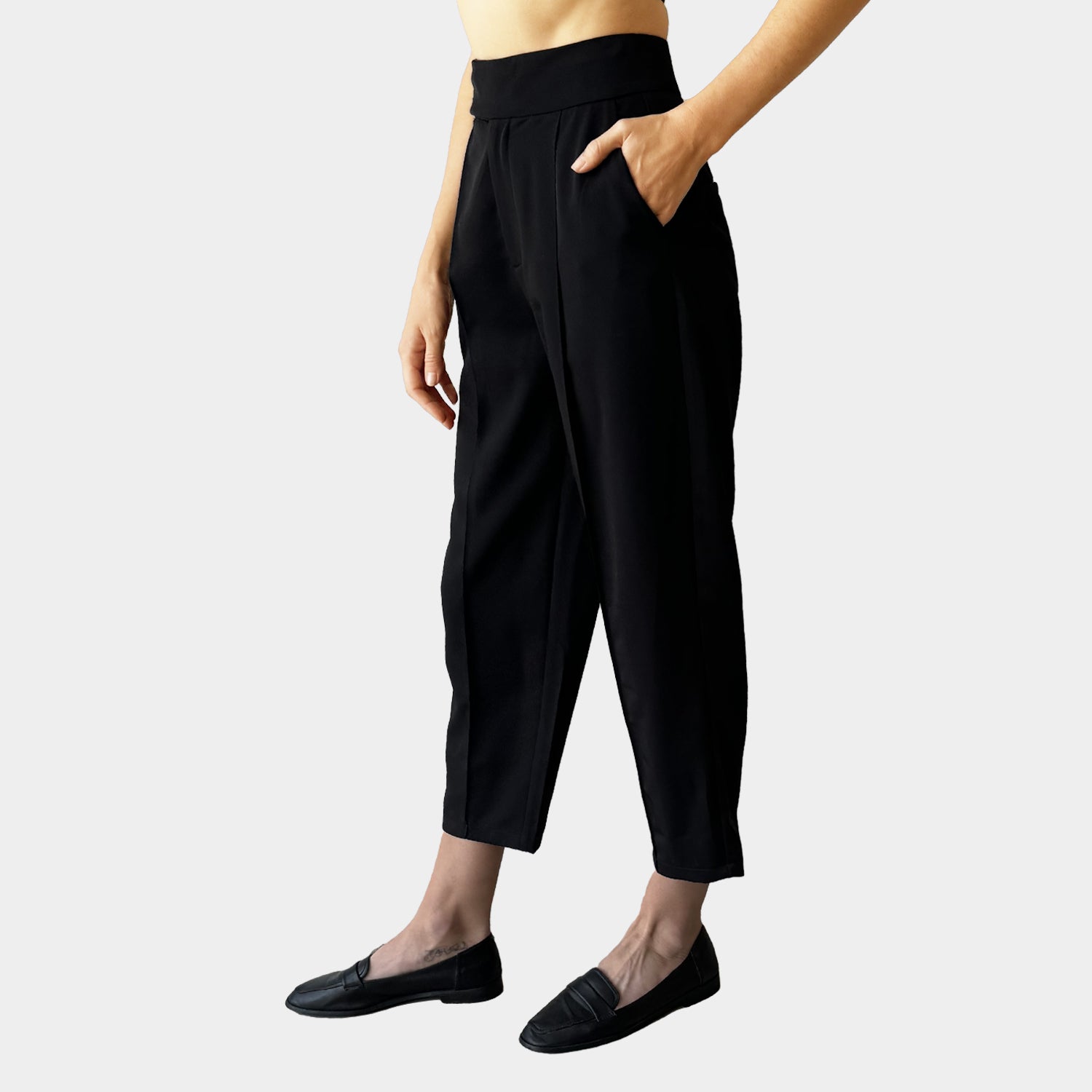 AM023079 TAPERED LEG PANT