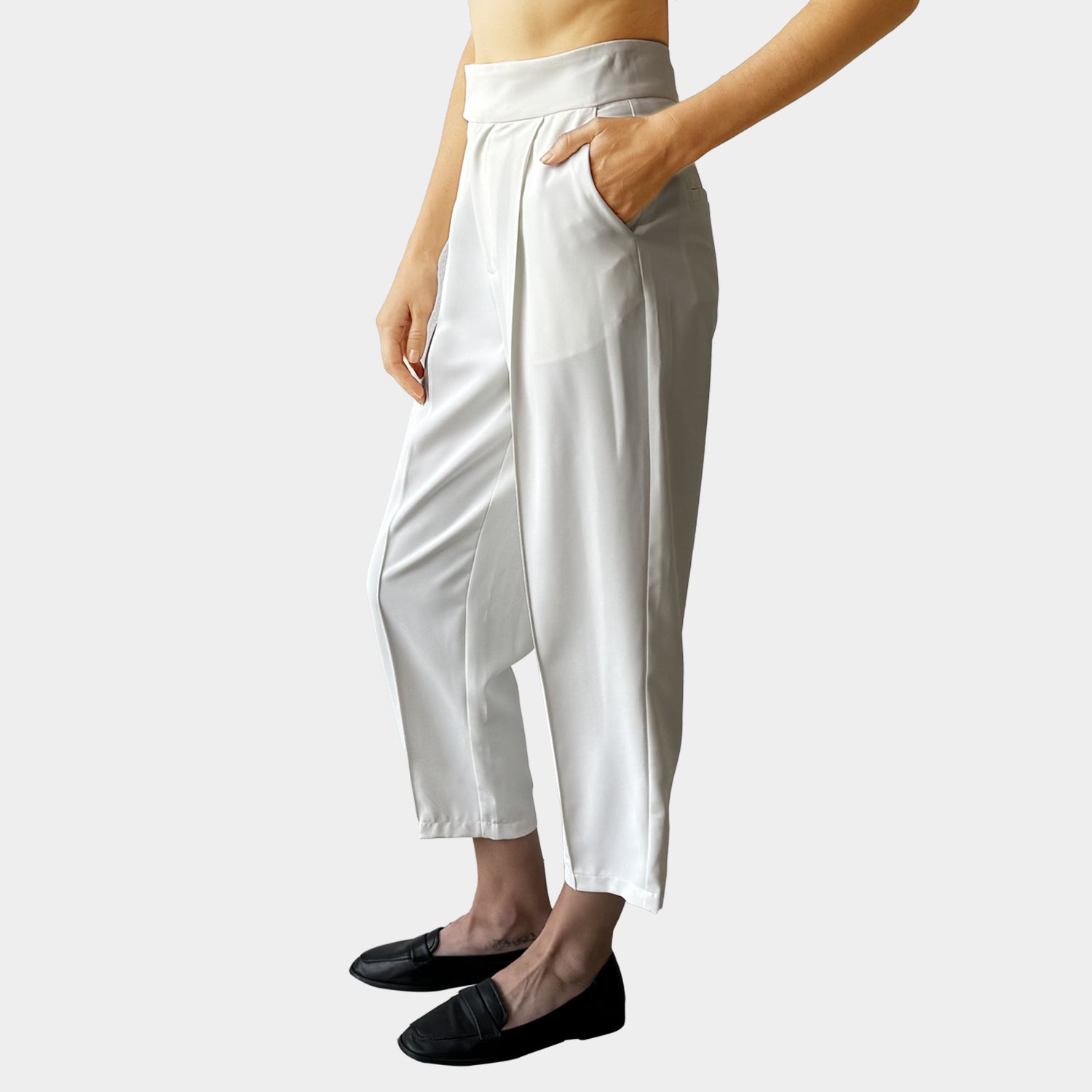 AM023079 TAPERED LEG PANT