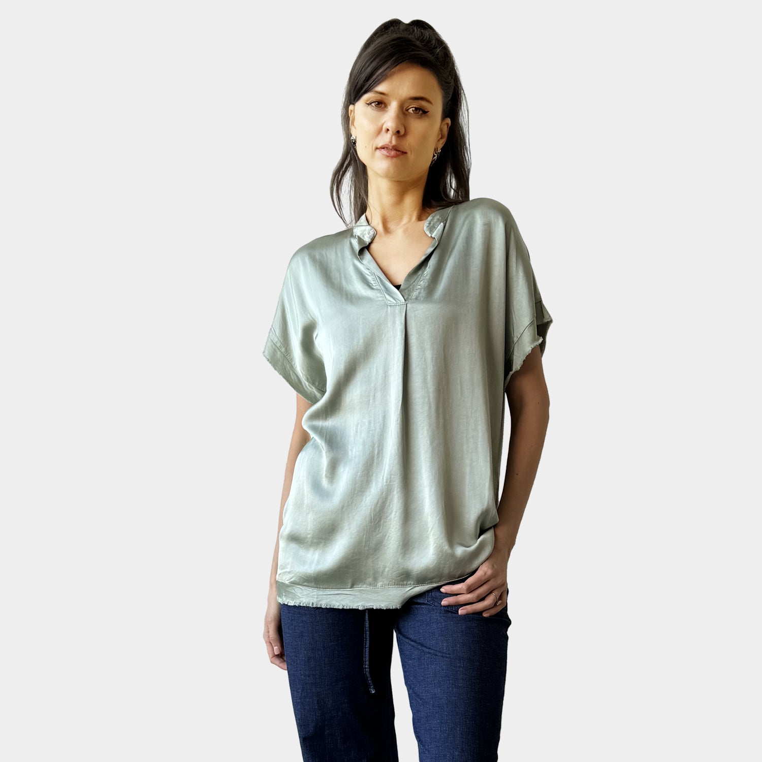 AIY80029 PRODUCT OF ITALY