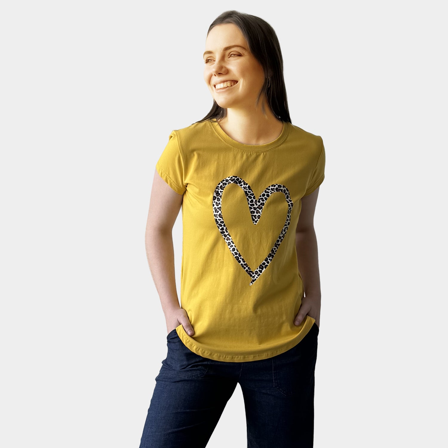 AM01292 LEOPARD LOVE TEE (SALE)