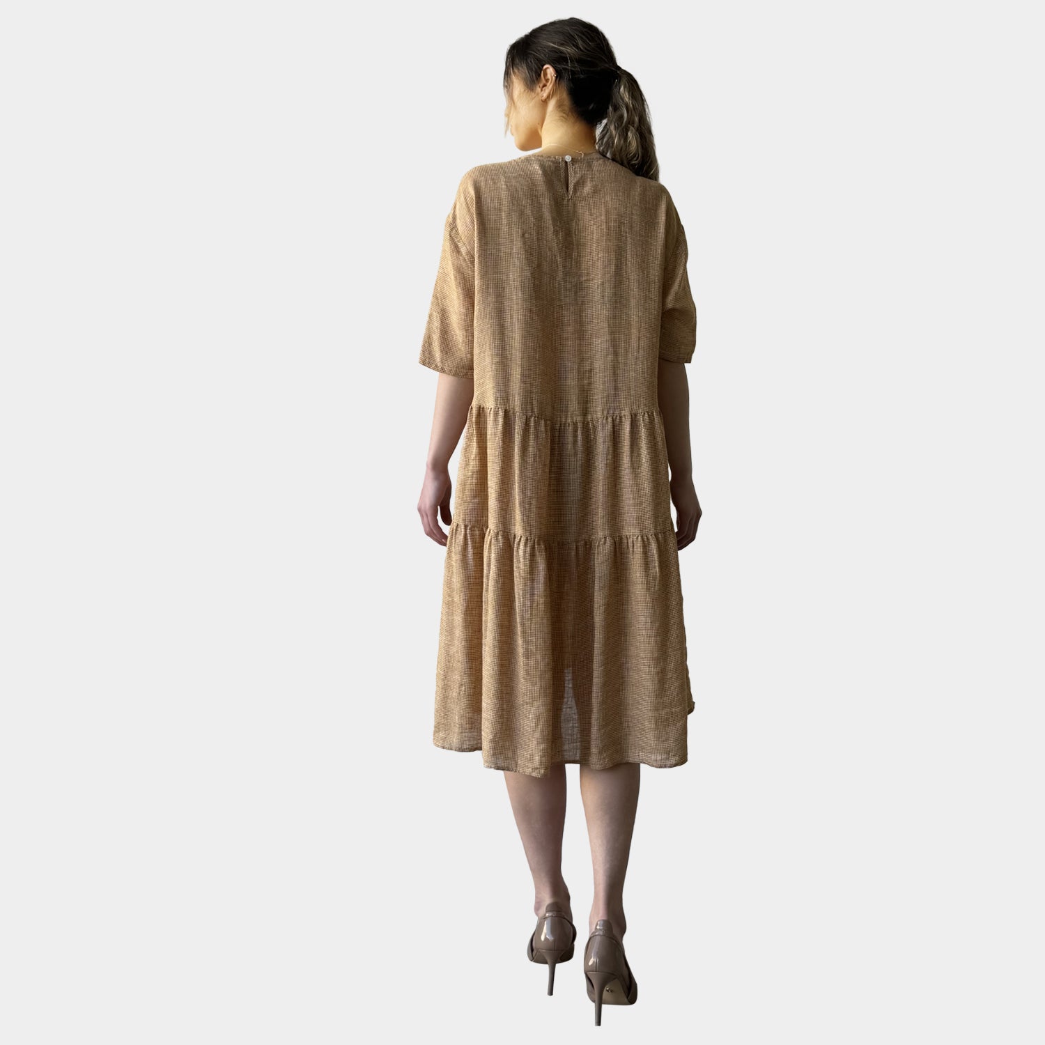 AM01128-2 V NECK GINGHAM 100%LINEN DRESS