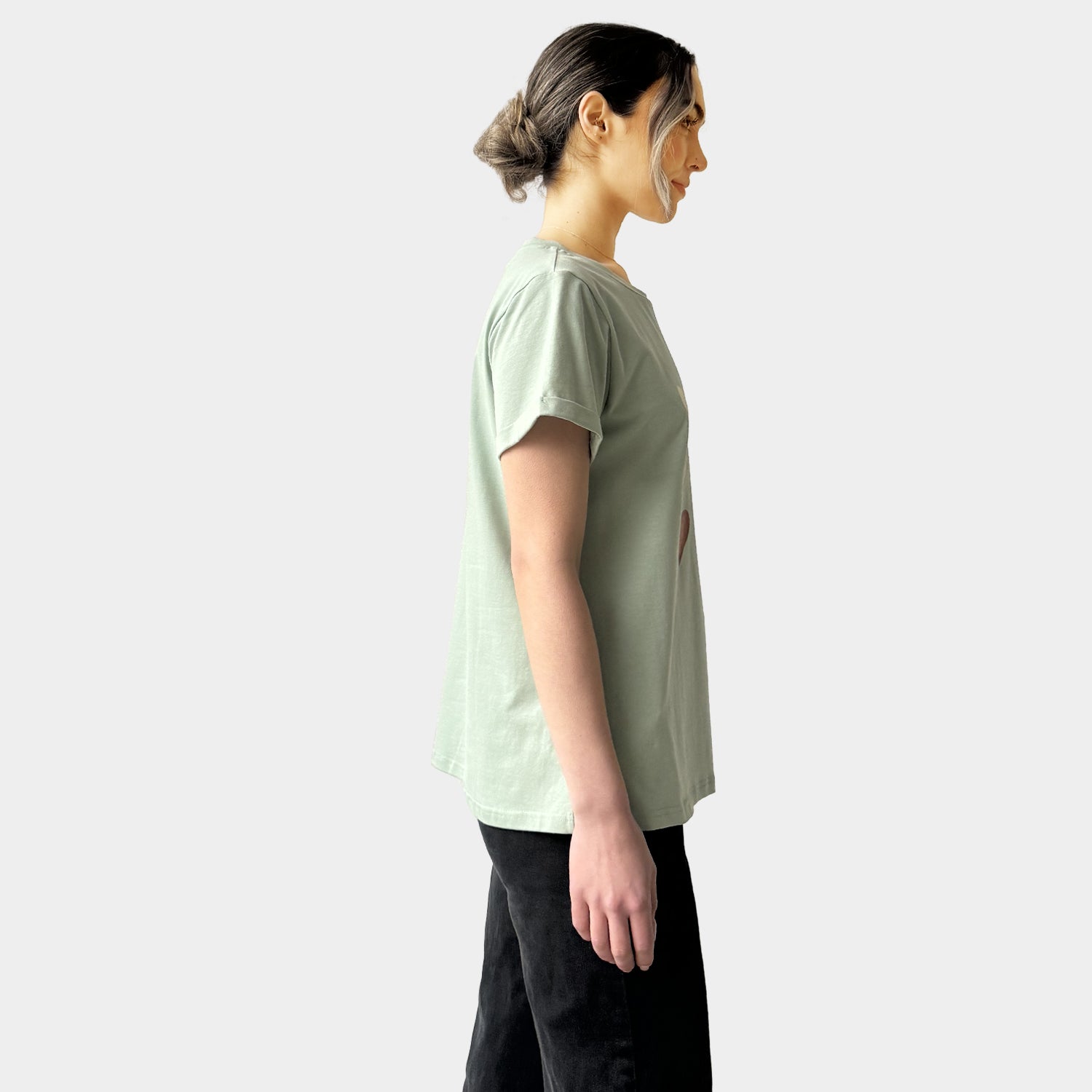 AM022199 NINE HEART PRINT TEE