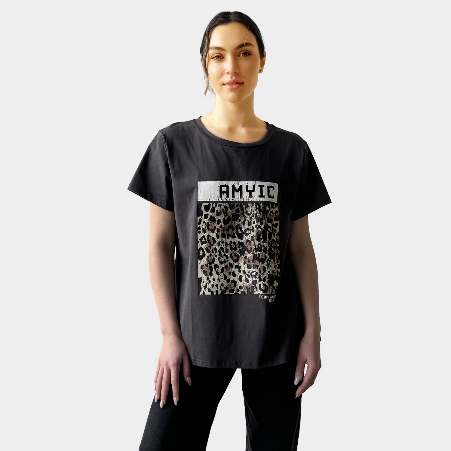 AM023077 LEOPARD SQUARE PRINT TEE