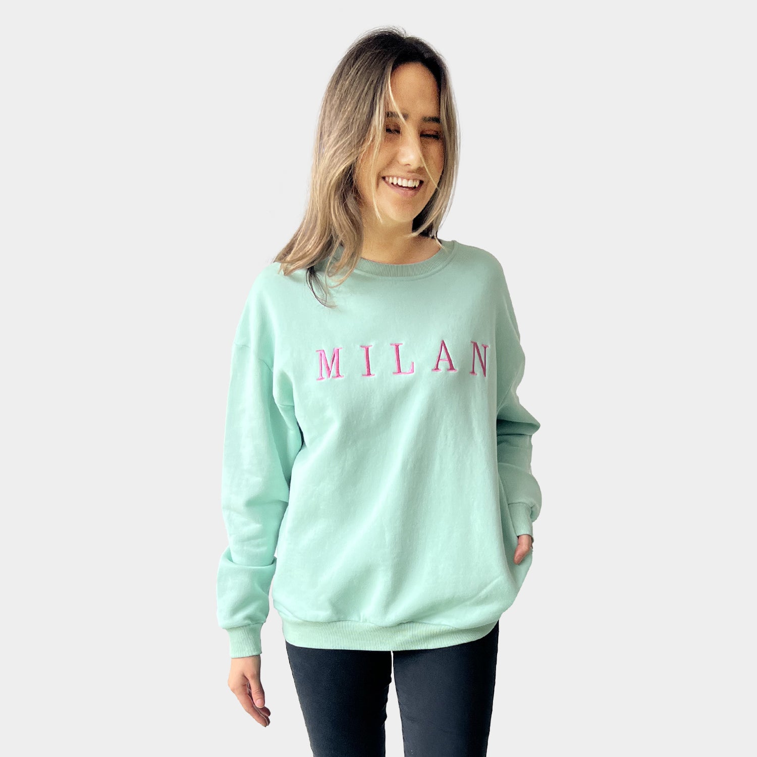 AM022132 EMBROIDERY MILAN SWEATSHIRT (SALE)