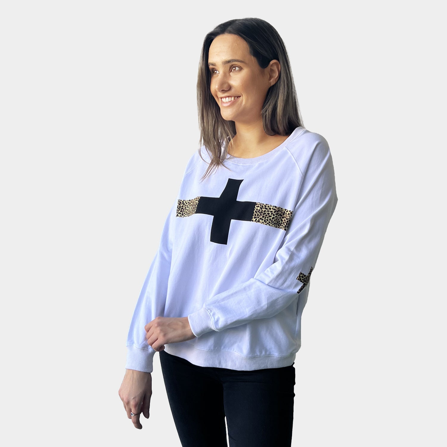 AM02358 LEOPARD & CROSS PRINT