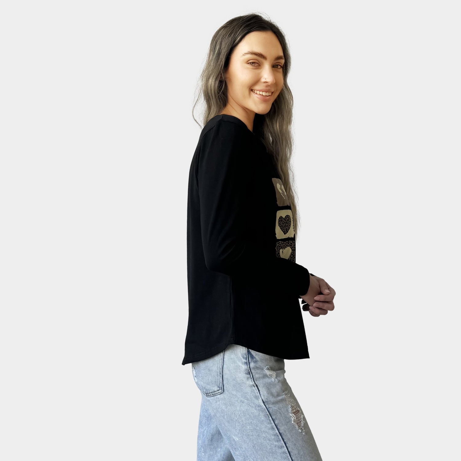 AM024016  MULTI PRINT LONG SLEEVE TEE