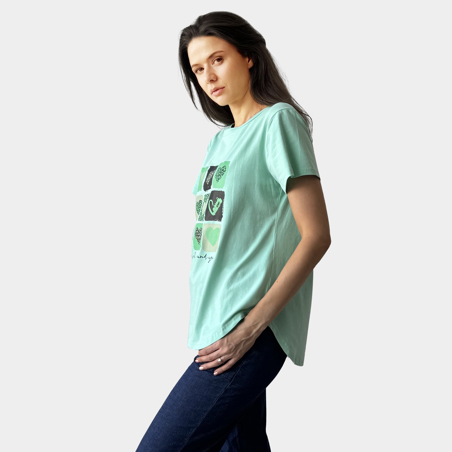 AM24053 MULTI PRINT TEE